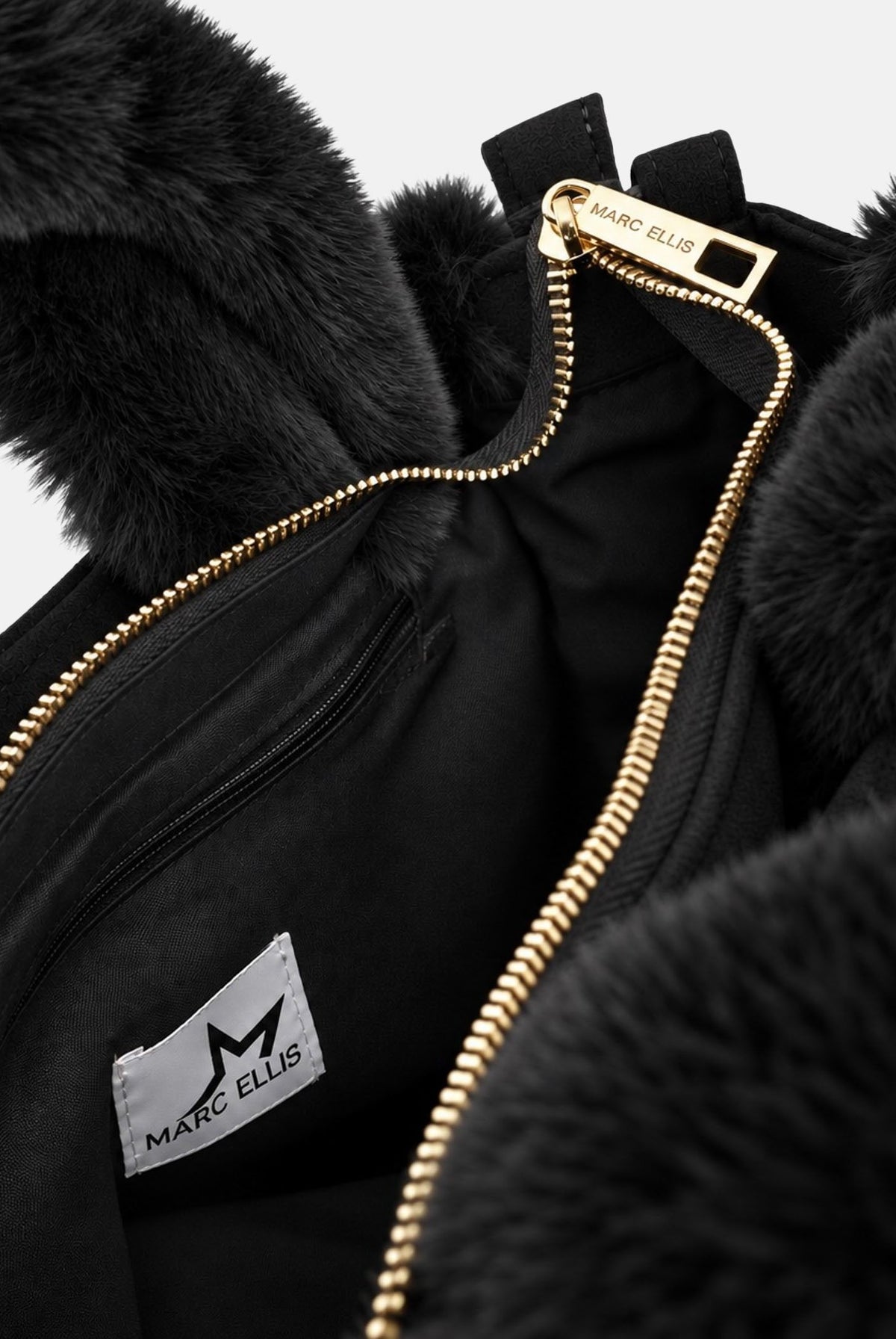 MARC ELLIS Borsa a mano BUBY CARACAL nero per donna con soffici profili in ecopelliccia e tracolla logata coordinata. BUBY-CARACAL-M BL MARC ELLIS