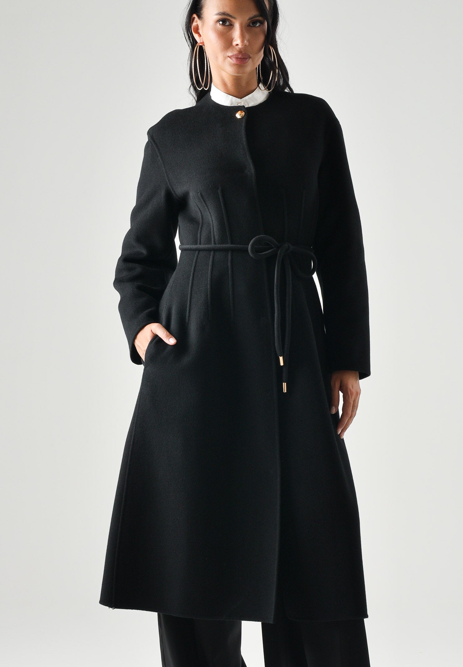 MAX MARA Cappotto lungo nero in cachemire e seta da donna, con cintura<BR/> 2626016011600 007 MAX MARA