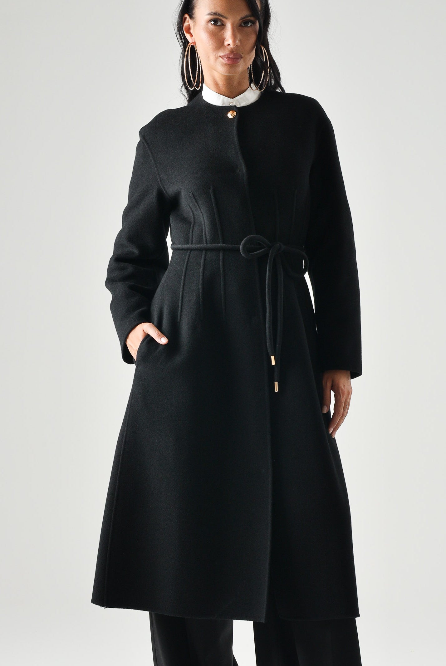 MAX MARA Cappotto lungo nero in cachemire e seta da donna, con cintura<BR/> 2626016011600 007 MAX MARA