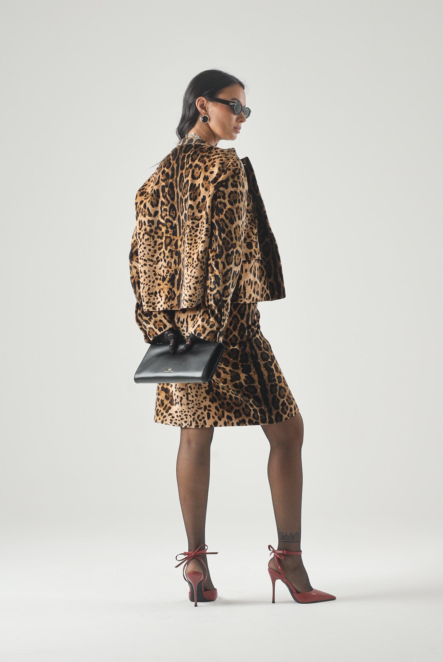 MAX MARA Giacca MSTEDRO boxy-marrone da donna con motivo animalier stampato all over. 2626046061600 001 MAX MARA