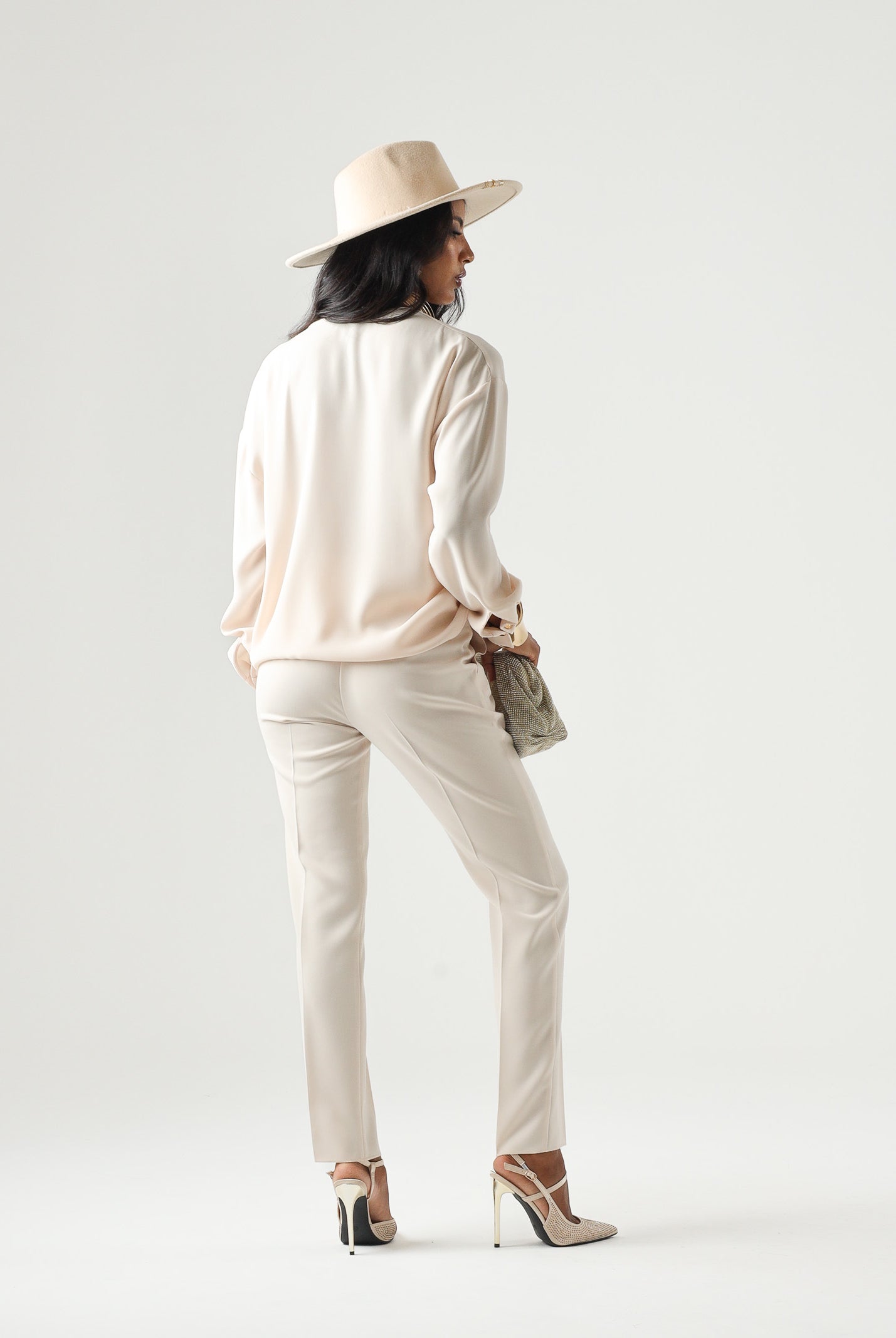 MAX MARA STUDIO Blusa MSTOTTIMO beige chiaro da donna con scollo drappeggiato a cascata.<BR/> 2626196015600 082 MAX MARA