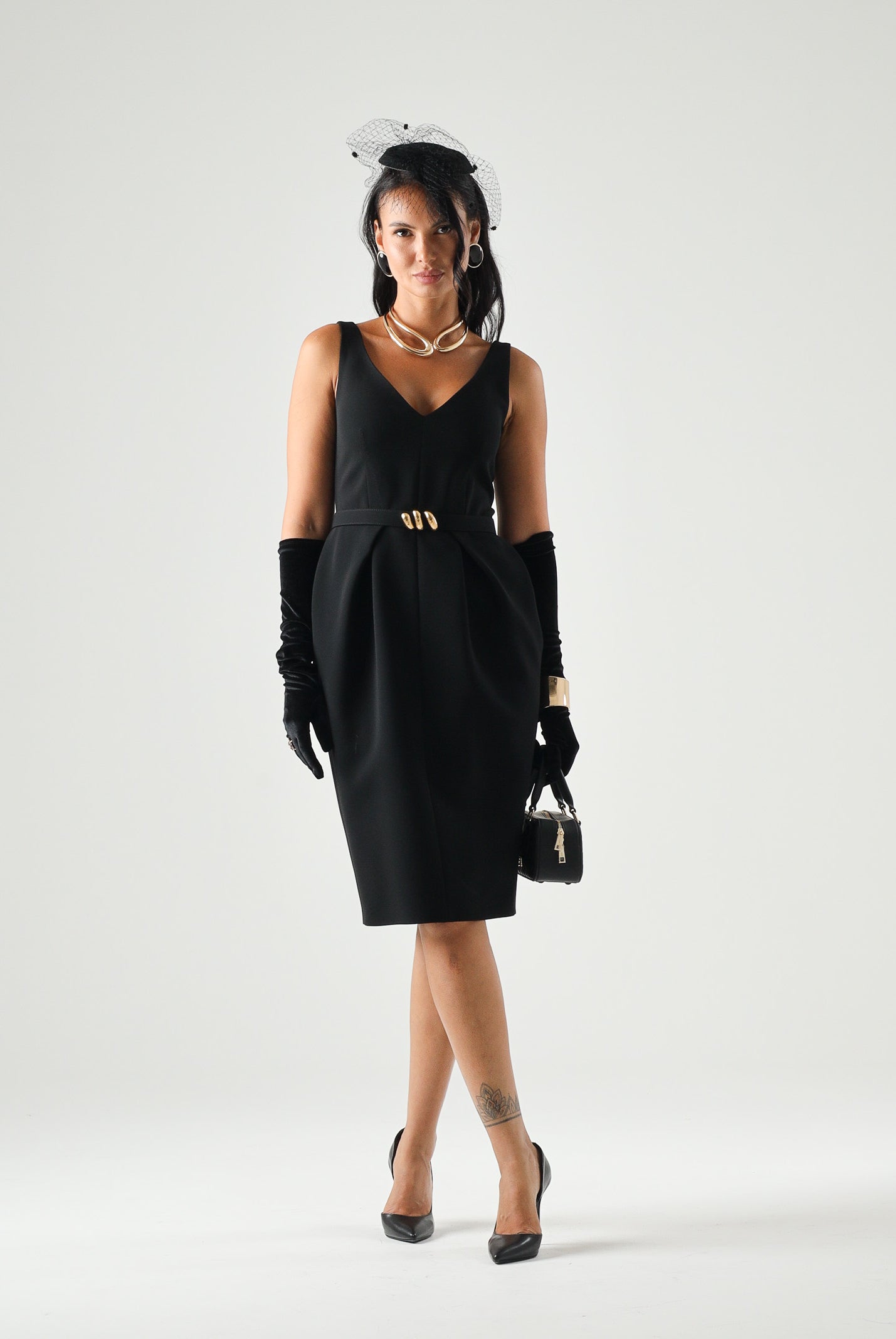 MAX MARA STUDIO Abito MSEULIVO midi nero da donna con scollo a V<BR/> 2626226013600 001 MAX MARA