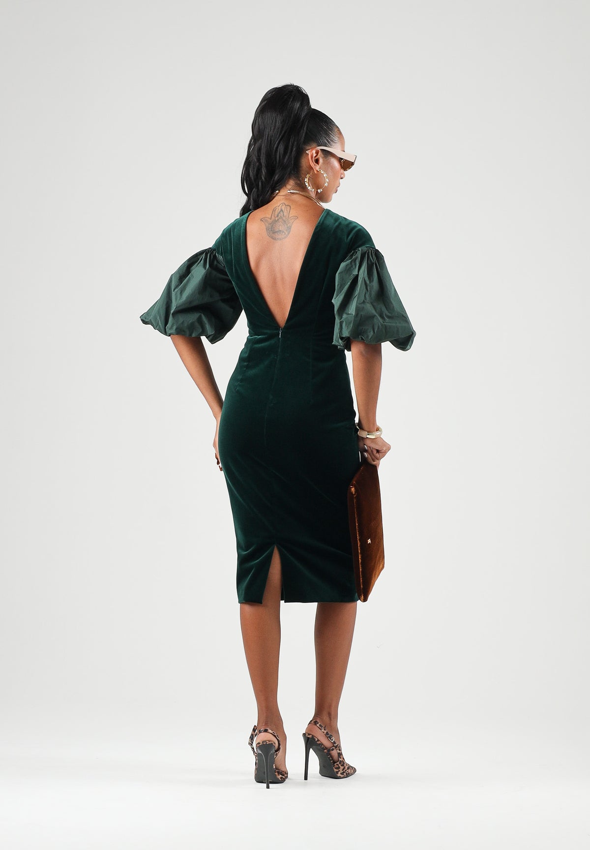MAX MARA STUDIO Abito midi MSETROPICO verde smeraldo per donna con corpetto in velluto e maniche balloon semitrasparenti. 2626226014600 021 MAX MARA STUDIO