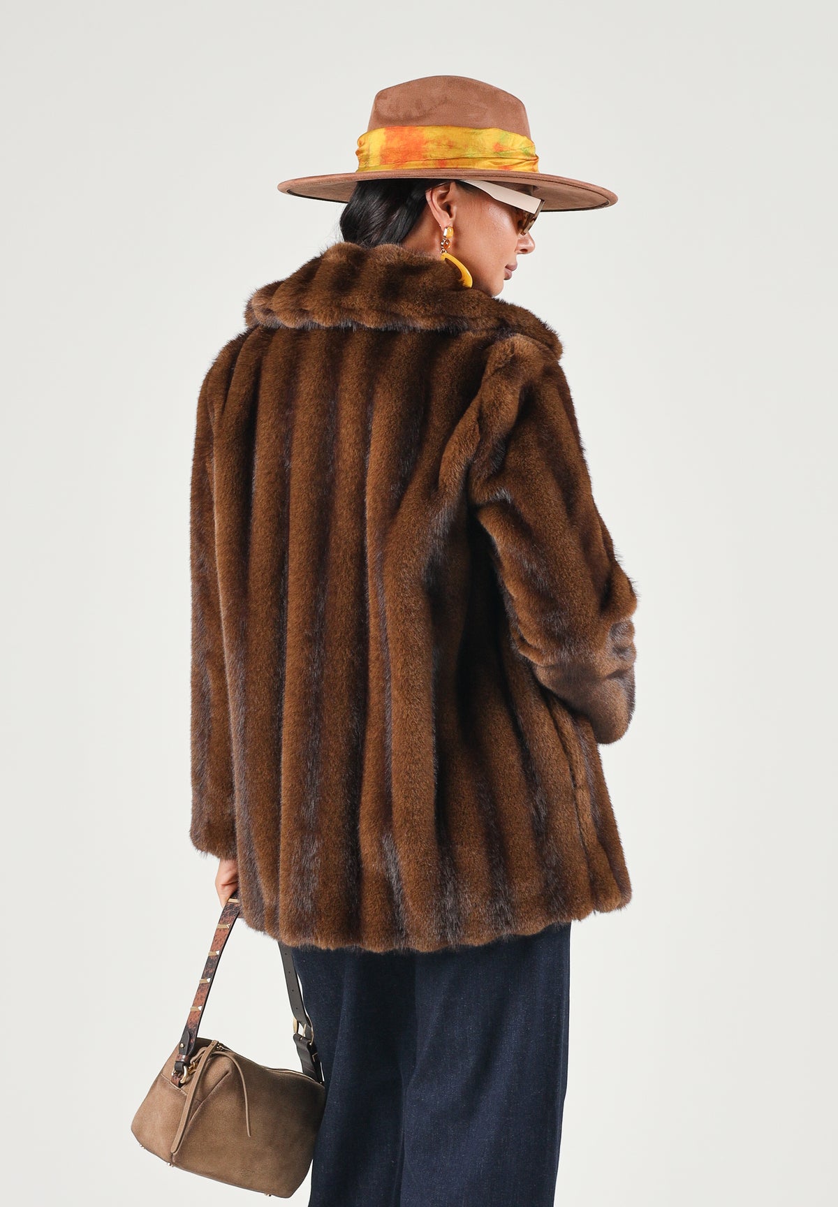MAX MARA Pelliccia SHORTY nocciola marrone da donna a pelo corto 2626456022600 001 MAX MARA STUDIO