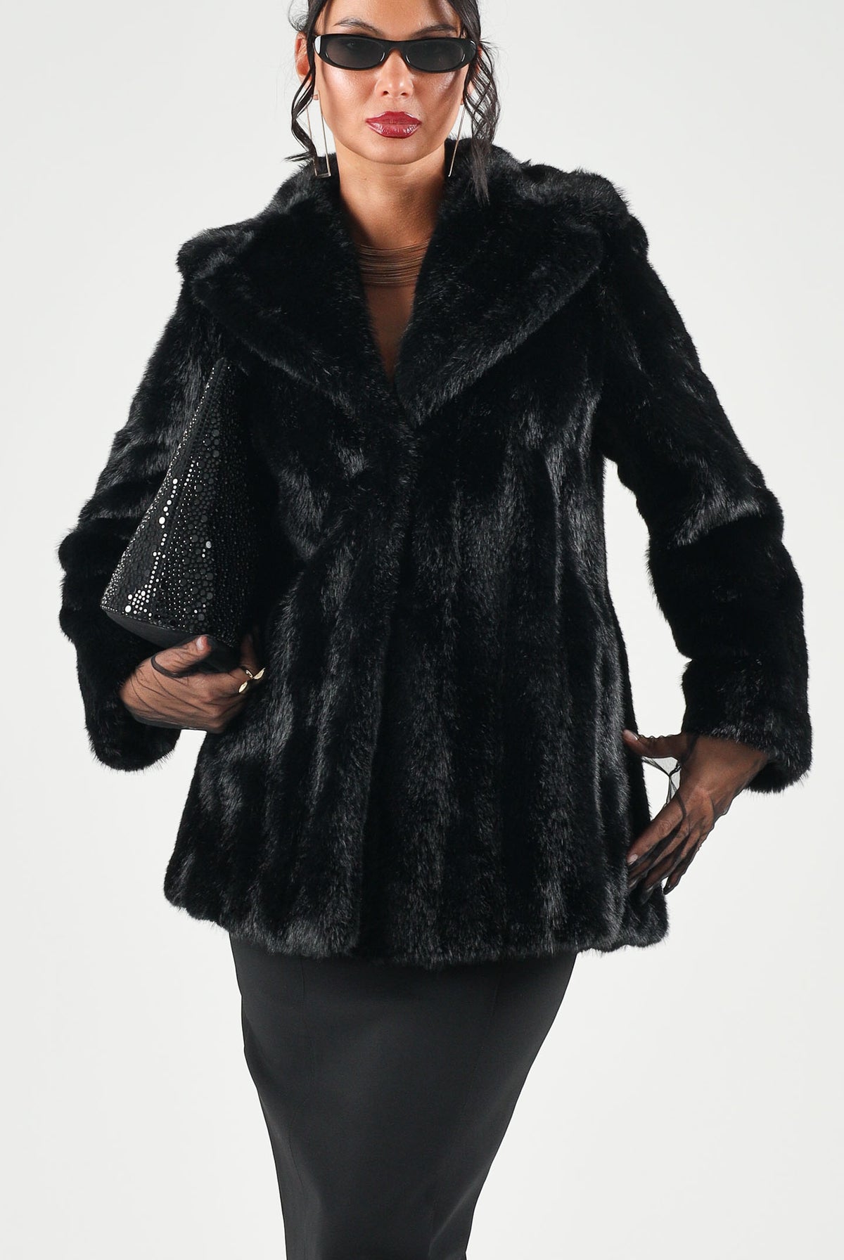 MAX MARA STUDIO Pelliccia SHORTY nero intenso da donna a pelo corto 2626456022600 002 MAX MARA STUDIO
