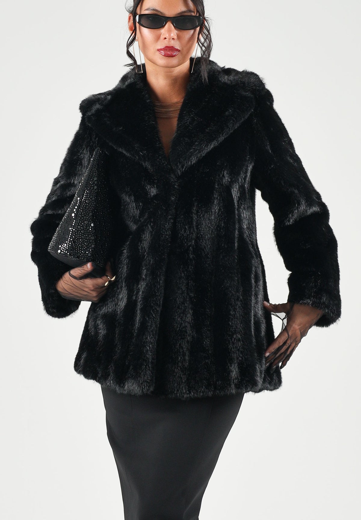 MAX MARA Pelliccia SHORTY nero intenso da donna a pelo corto 2626456022600 002 MAX MARA STUDIO