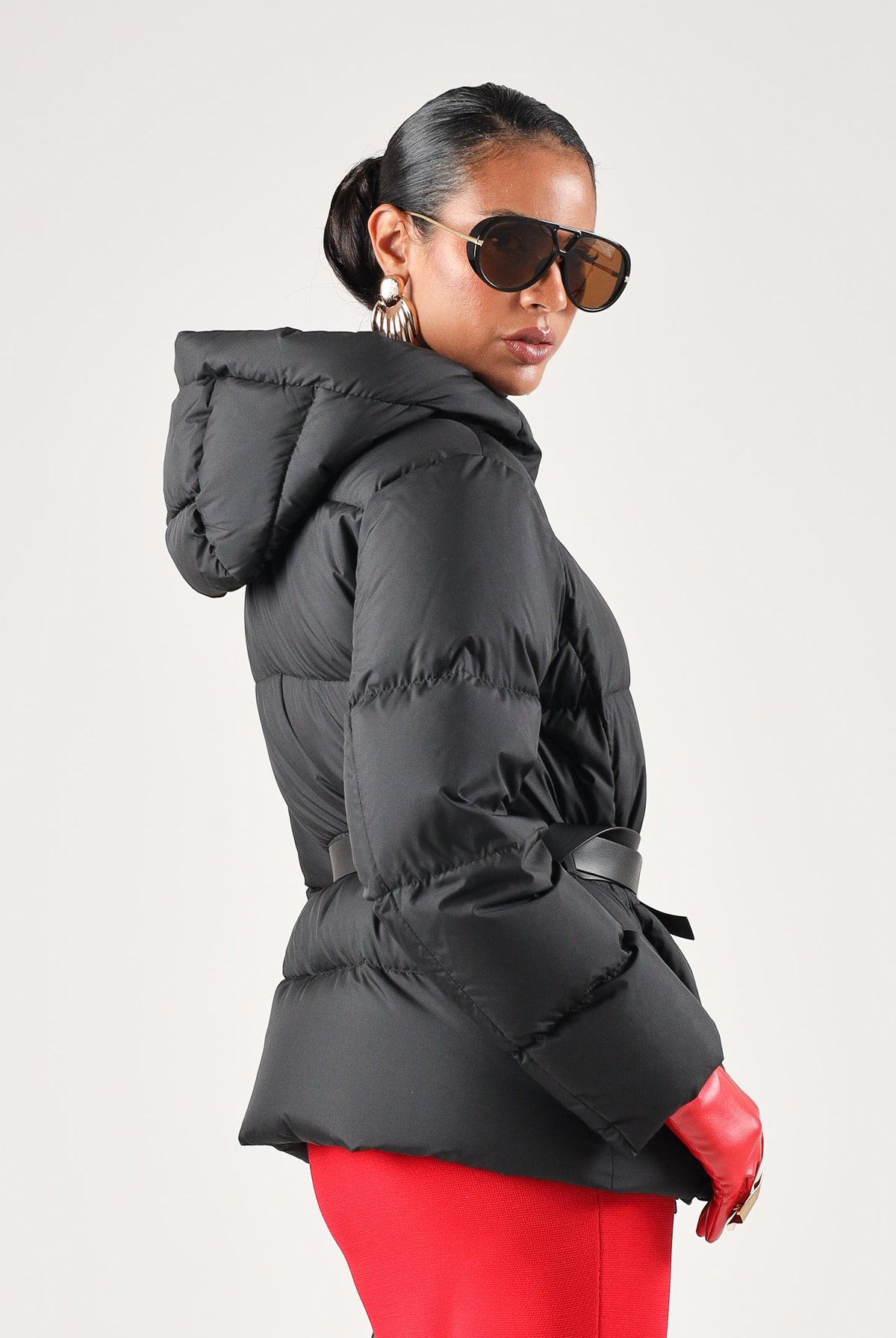 MAX MARA STUDIO Piumino MSTLANA nero per donna con cappuccio avvolgente e cintura elastica in vita impreziosita 2626486022600 005 MAX MARA STUDIO