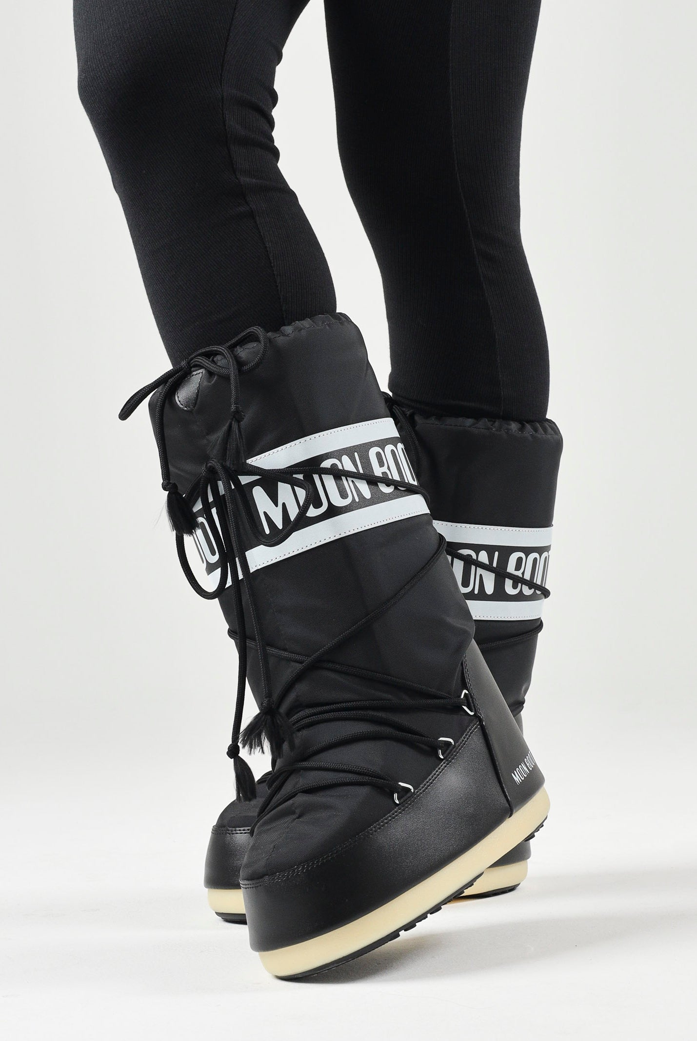MOON BOOT Stivali da neve ICON nero per uomo e donna 80D1400440 N001 MOON BOOT