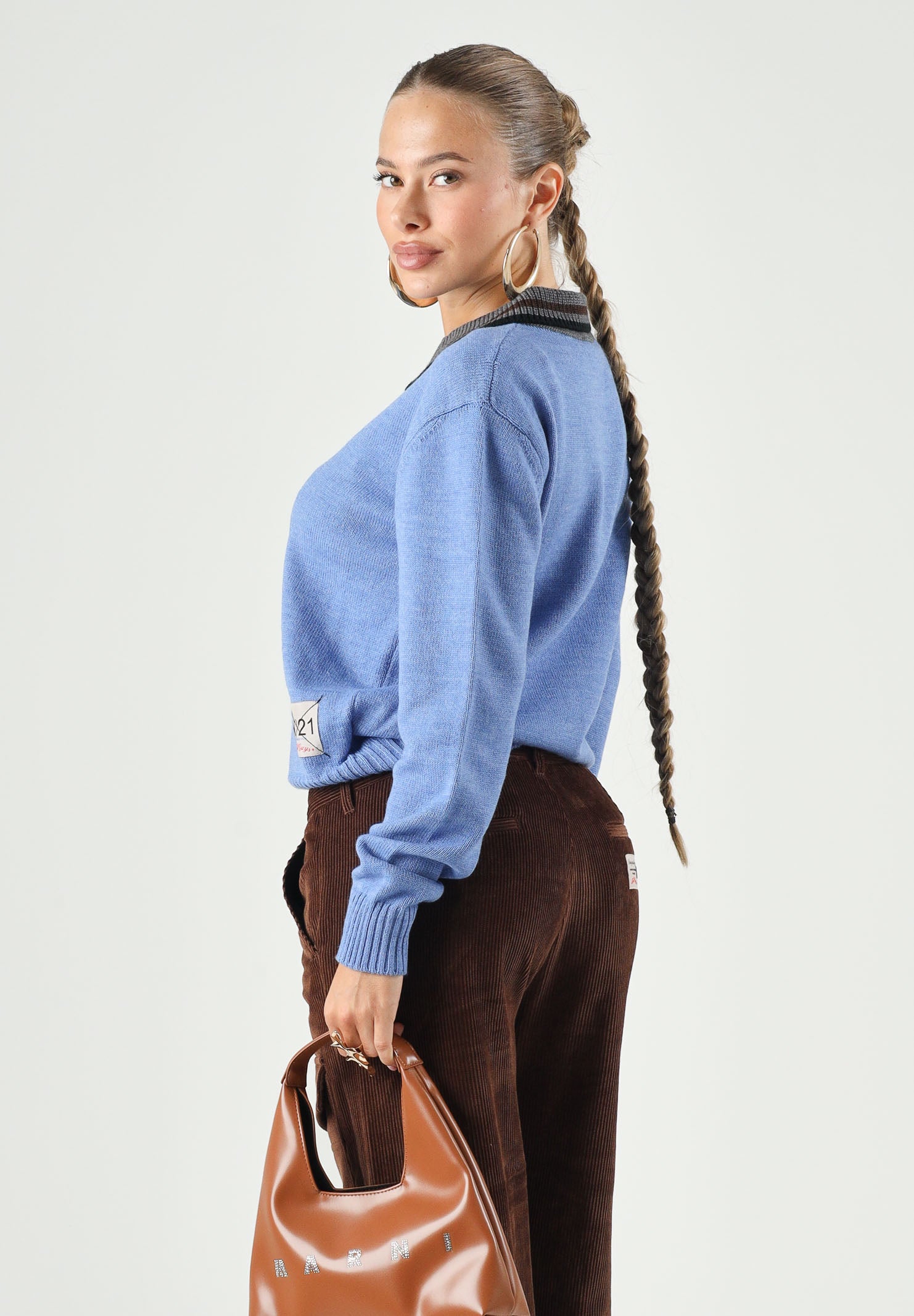 N21 Maglione color lapis, celeste per donna, ragazzi e bambini con colletto e logo a contrasto N210DHN0547 0N827 N21