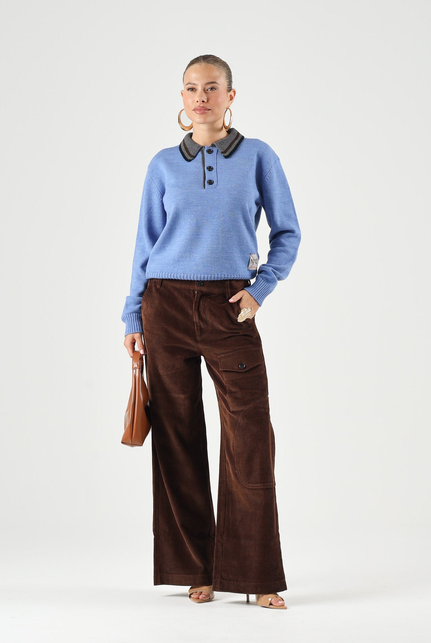 N21 Maglione color lapis, celeste per donna, ragazzi e bambini con colletto e logo a contrasto N210DHN0547 0N827 N21