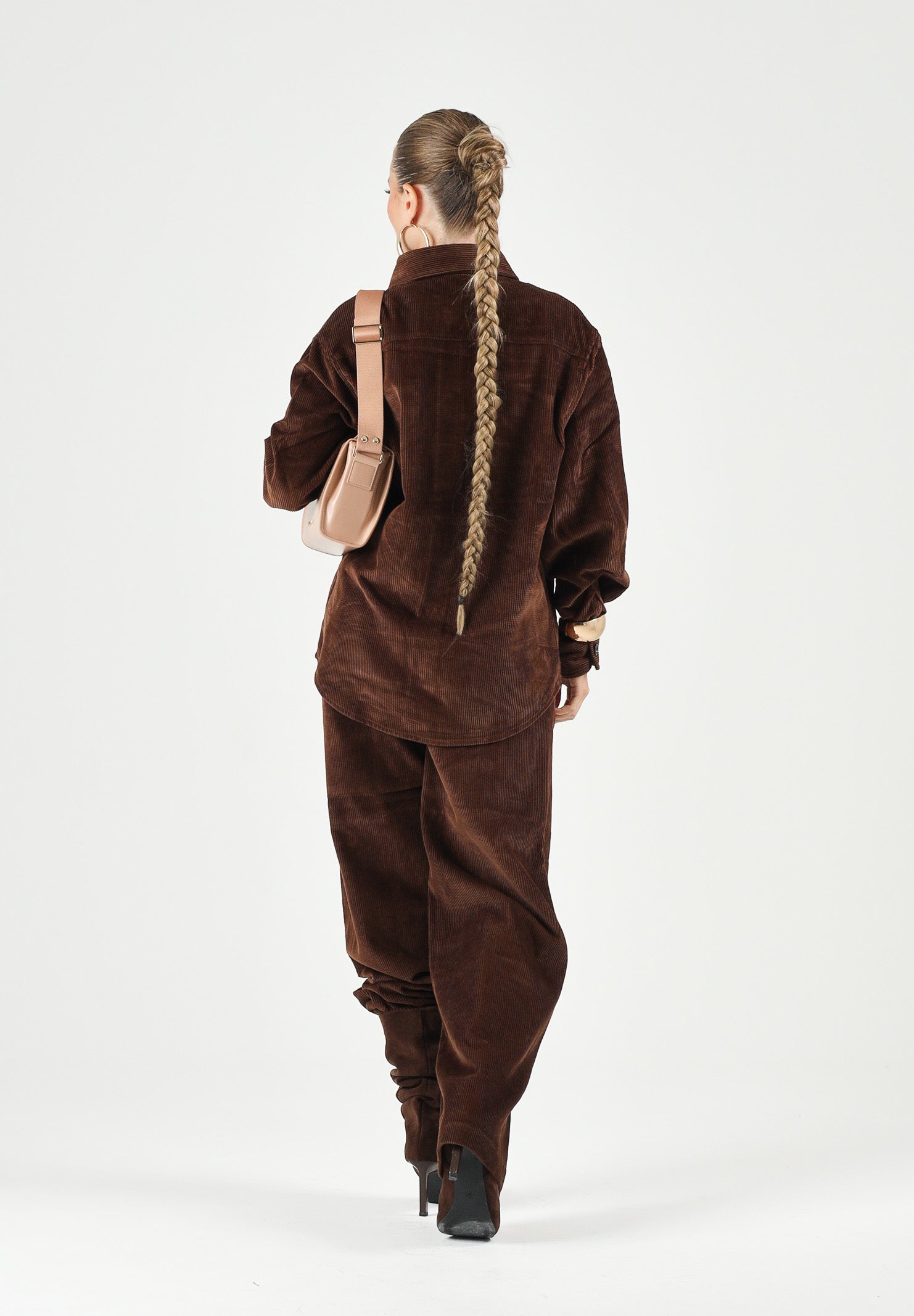 N°21 Jeans CORDUROY TROUSERS choccolate-marrone per donna, ragazzi e bambini con tasca cargo laterale e logo patch sul retro. N210ELN0526 0N721 N21