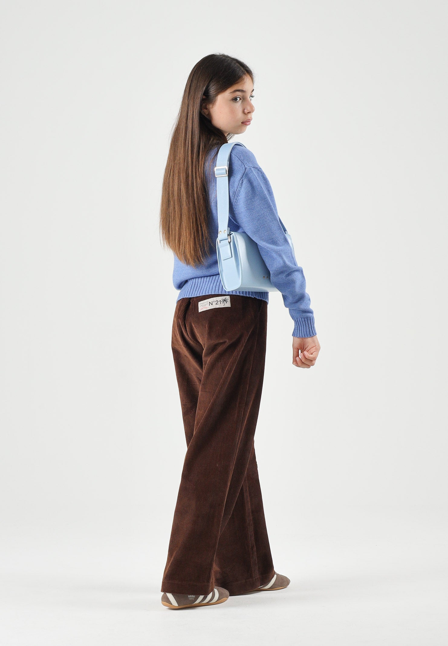 N°21 Jeans CORDUROY TROUSERS choccolate-marrone per donna, ragazzi e bambini con tasca cargo laterale e logo patch sul retro. N210ELN0526 0N721 N21
