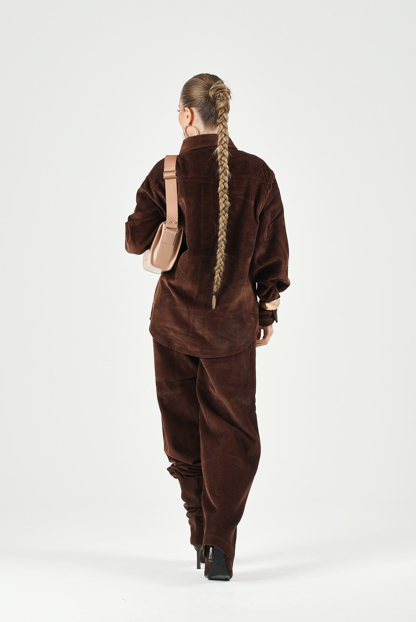 N°21 Camicia COURDUROY shirt, colore brand Chocolate Brown, per donna, ragazzi e bambini con logo in velluto a coste N210FVN0526 0N721 N21