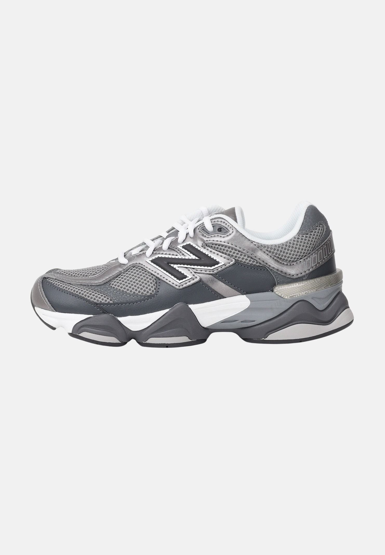 NEW BALANCE Sneakers 9060 Lace grigie da uomo e donna G90603BN . NEW BALANCE