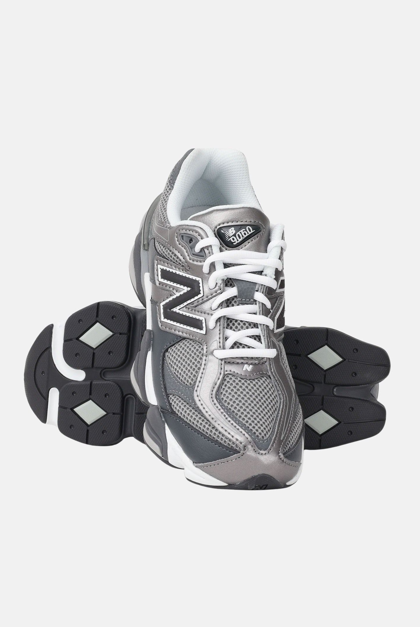 NEW BALANCE Sneakers 9060 Lace grigie da uomo e donna G90603BN . NEW BALANCE