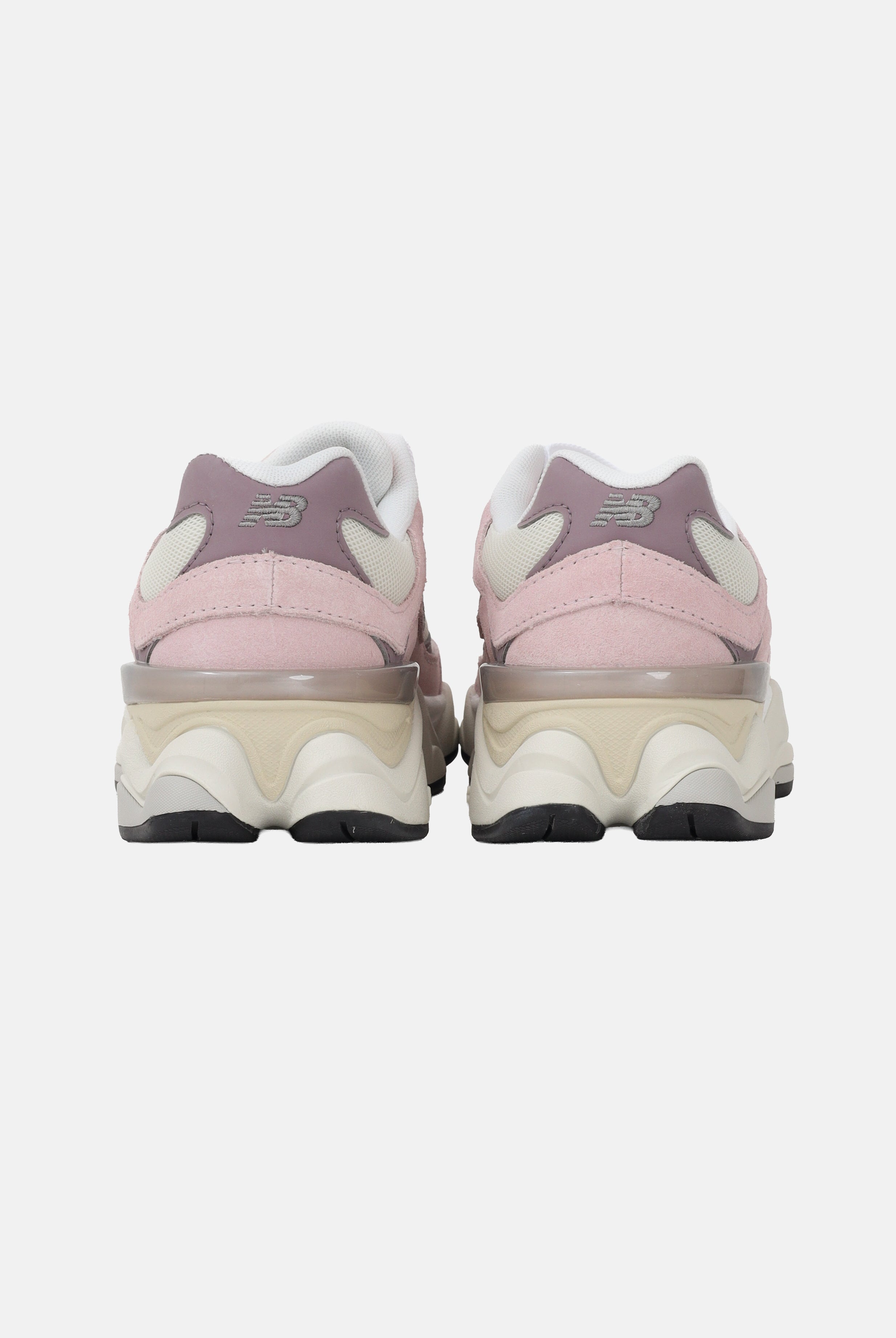 NEW BALANCE Sneakers 9060 rosa da donna GC9060BE . NEW BALANCE