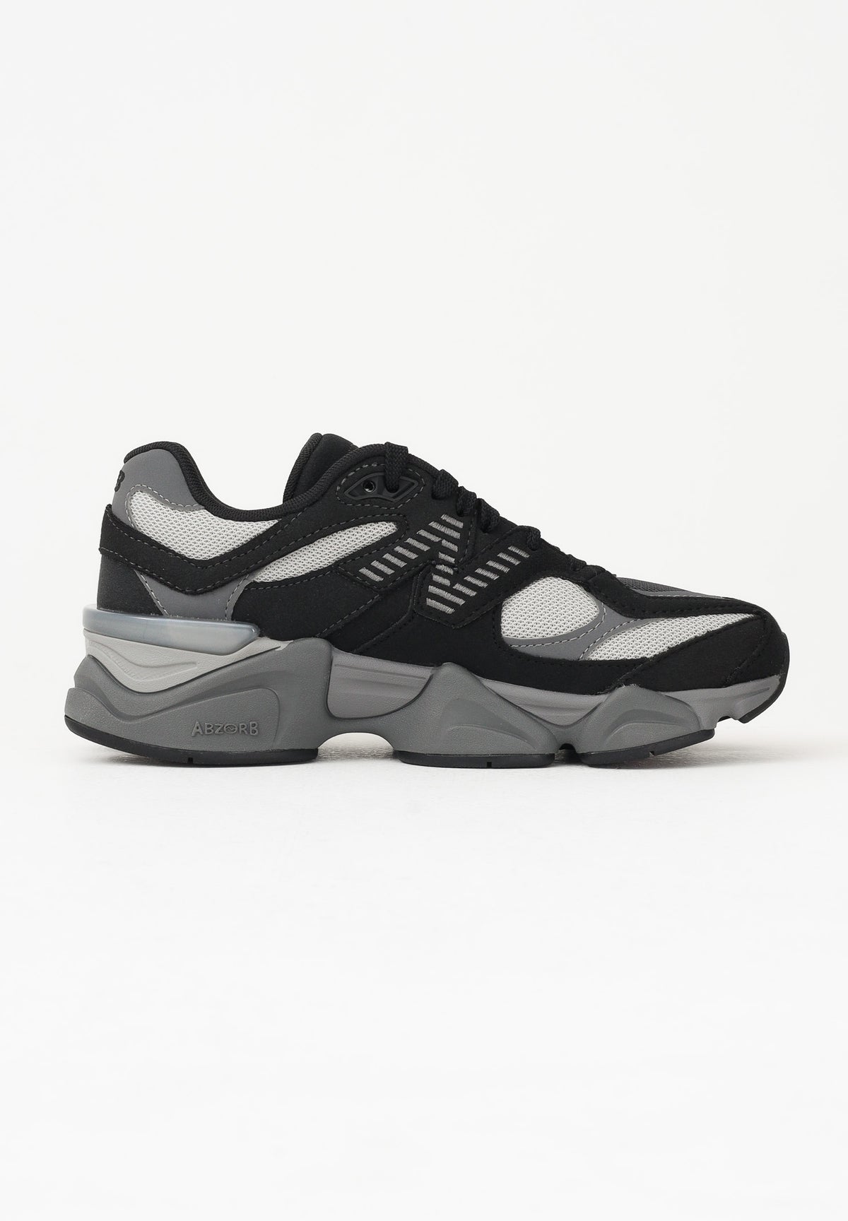 NEW BALANCE Sneakers 9060 nere da uomo e donna GC9060BK . NEW BALANCE