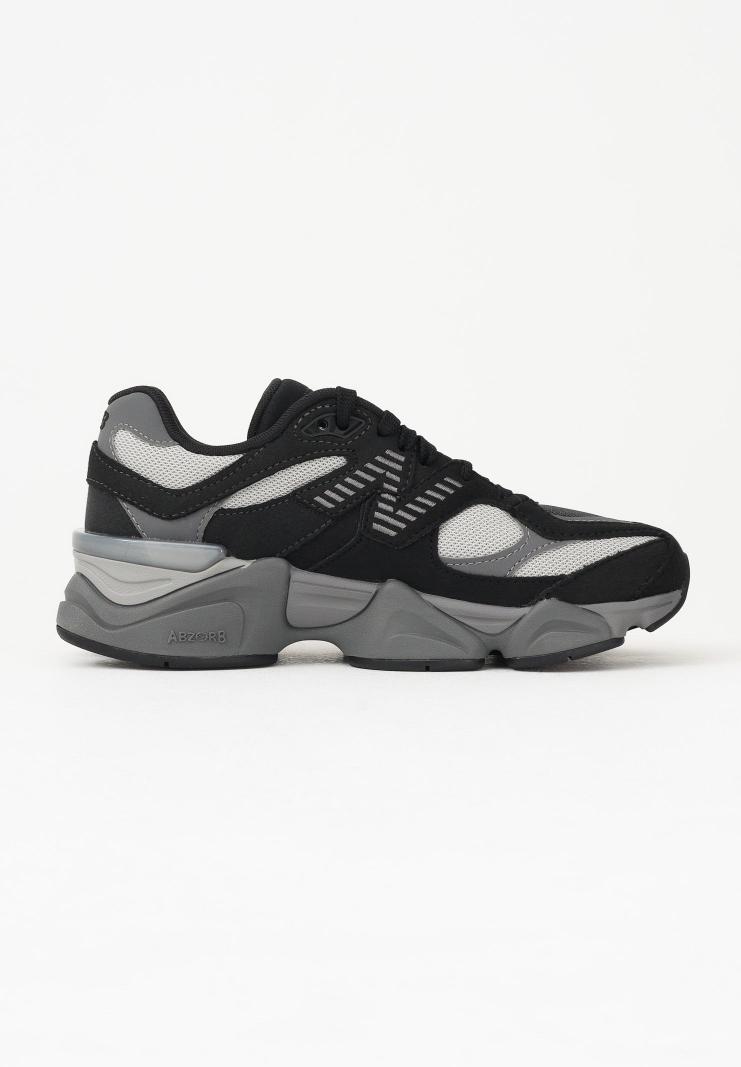 NEW BALANCE Sneakers 9060 nere da uomo e donna GC9060BK . NEW BALANCE