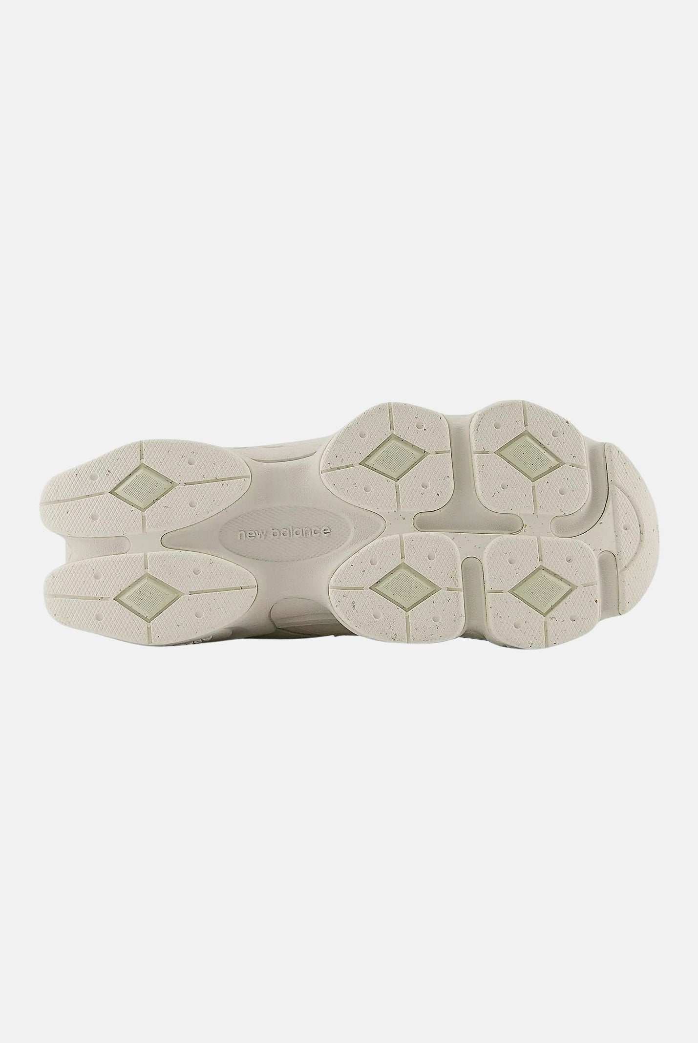 NEW BALANCE Sneackers 9060 panna per uomo e donna GC9060ER . NEW BALANCE