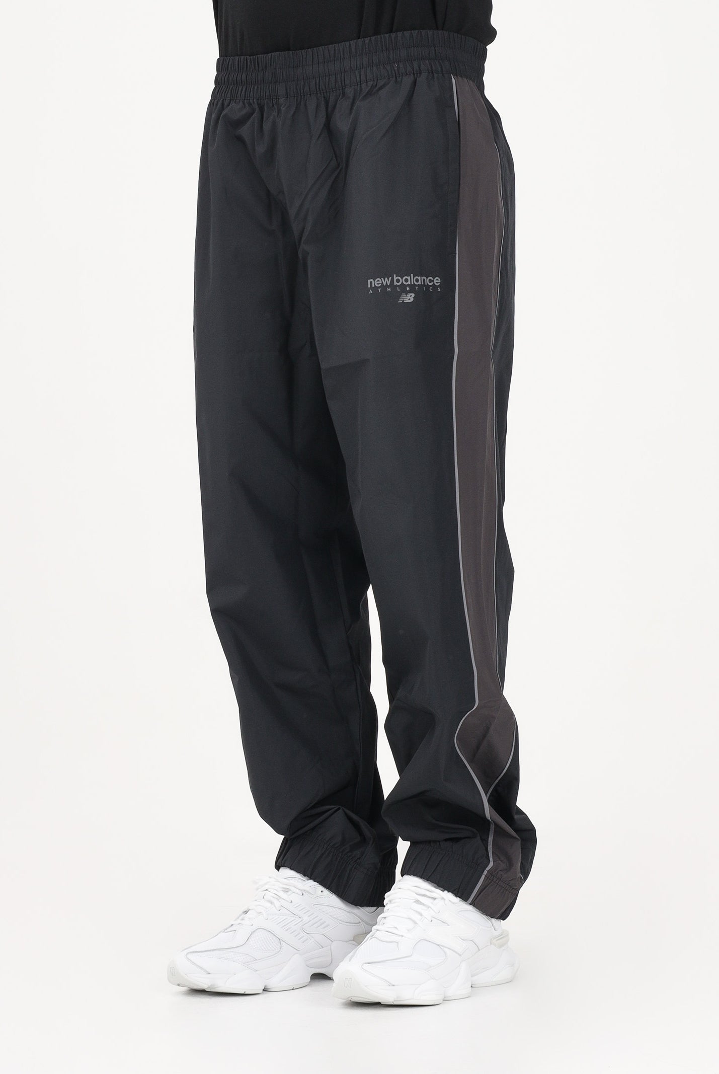 NEW BALANCE Pantalone sportivo Trackside nero da uomo MB61X76DBK . NEW BALANCE