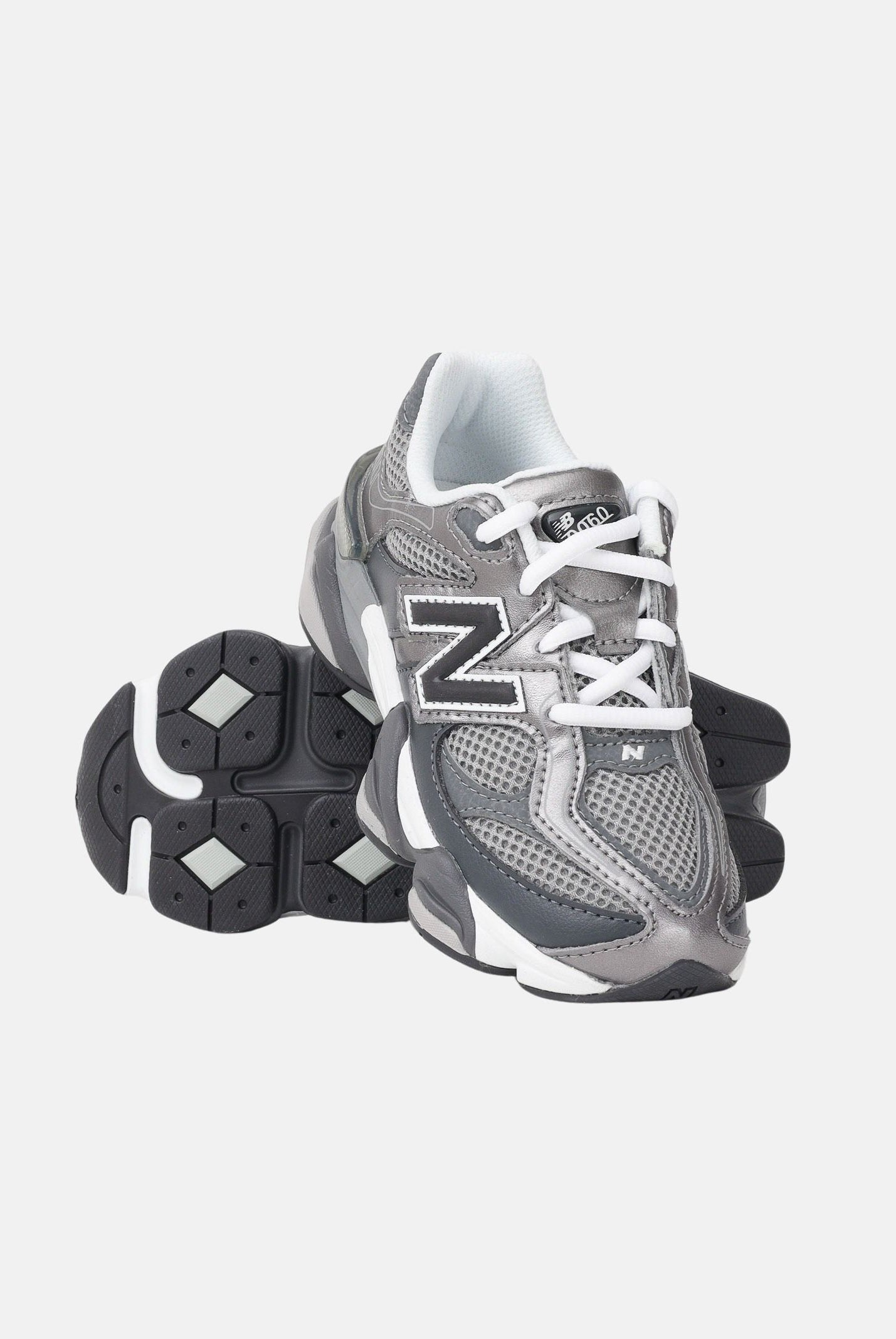 NEW BALANCE Sneakers 9060 Lace grigie da bambino e bambina P90603AL . NEW BALANCE