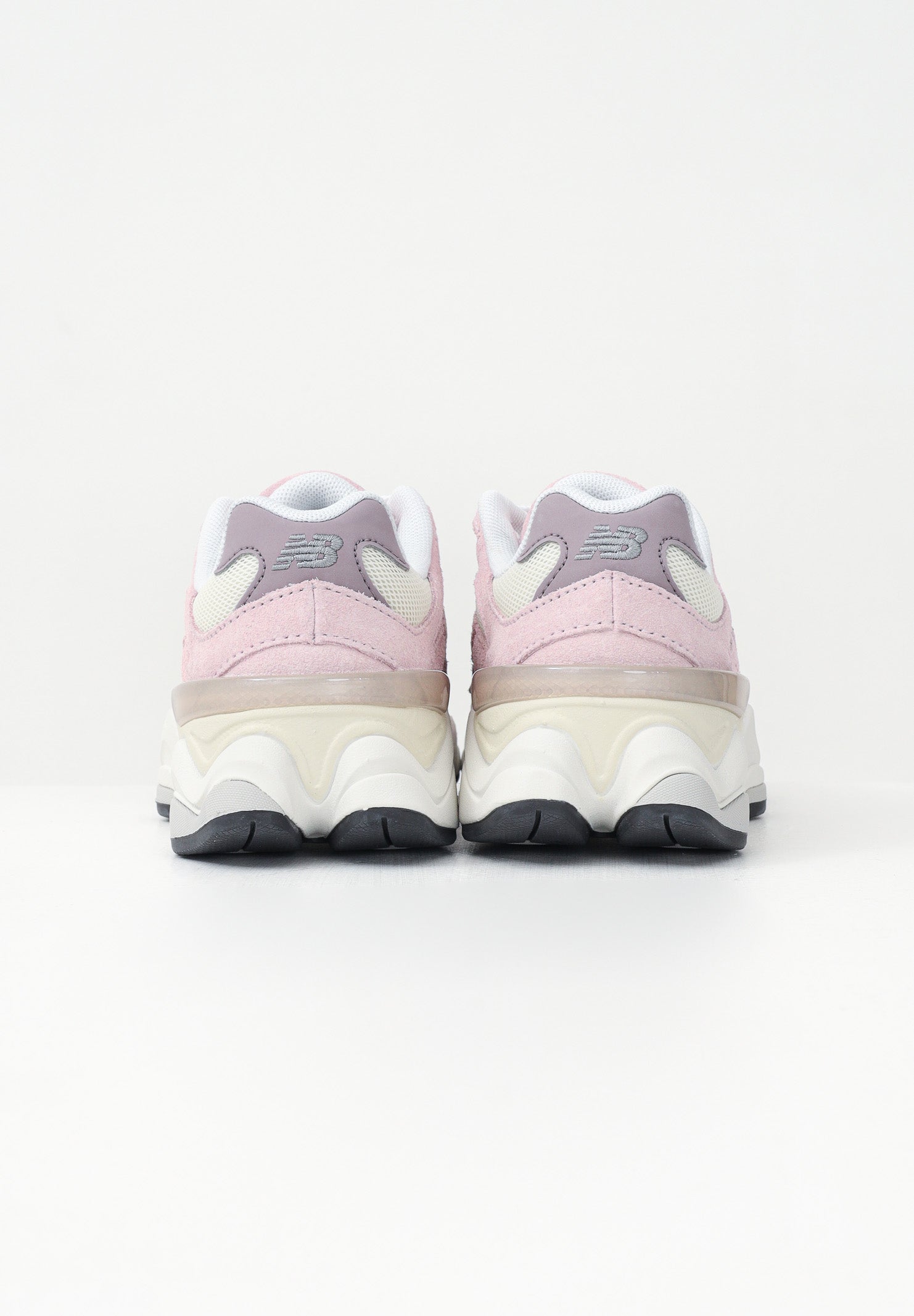 NEW BALANCE Sneakers 9060 Lace rosa da bambina PC9060BE . NEW BALANCE