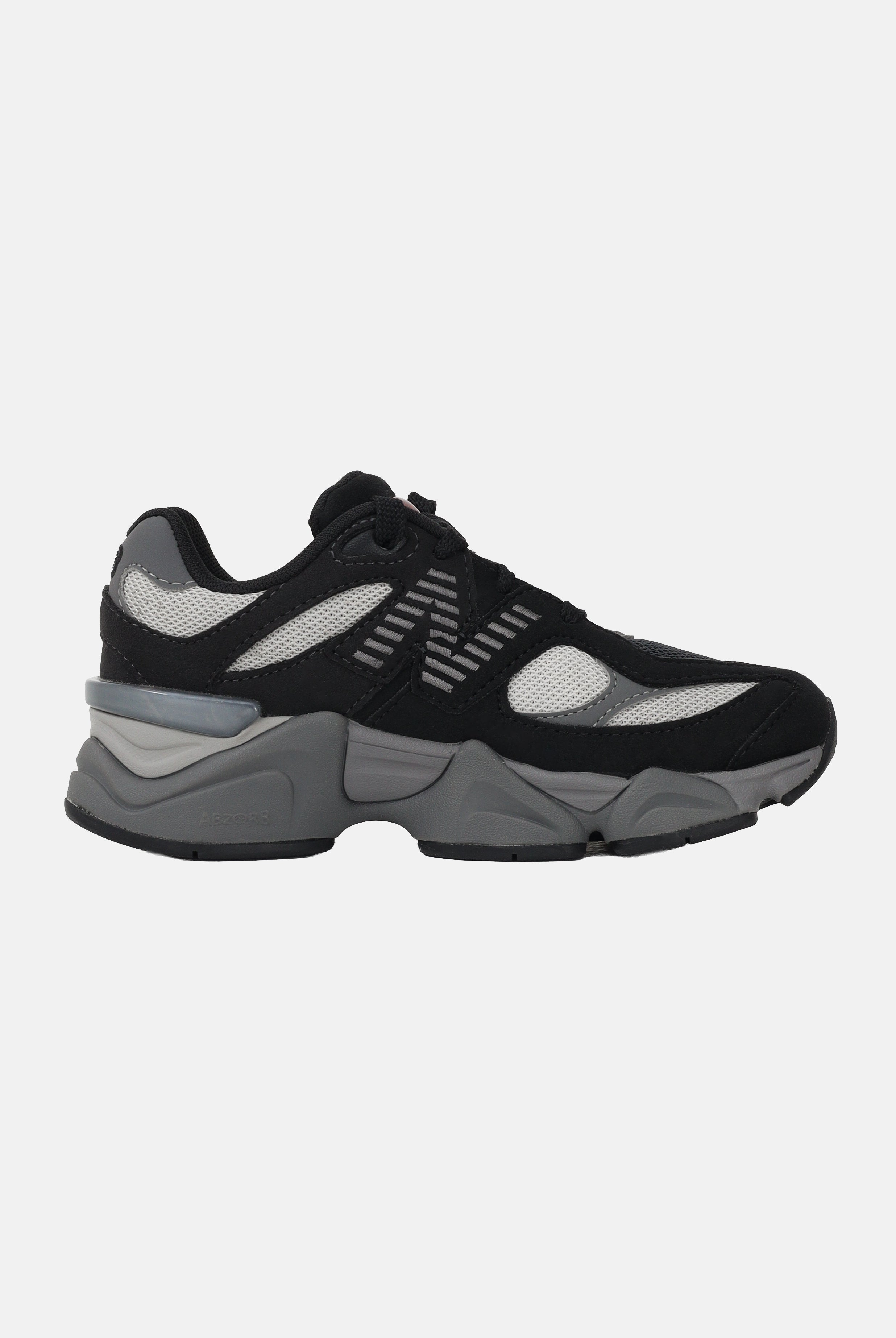 NEW BALANCE Sneakers 9060 Lace nere per bambino e bambina PC9060BK . NEW BALANCE