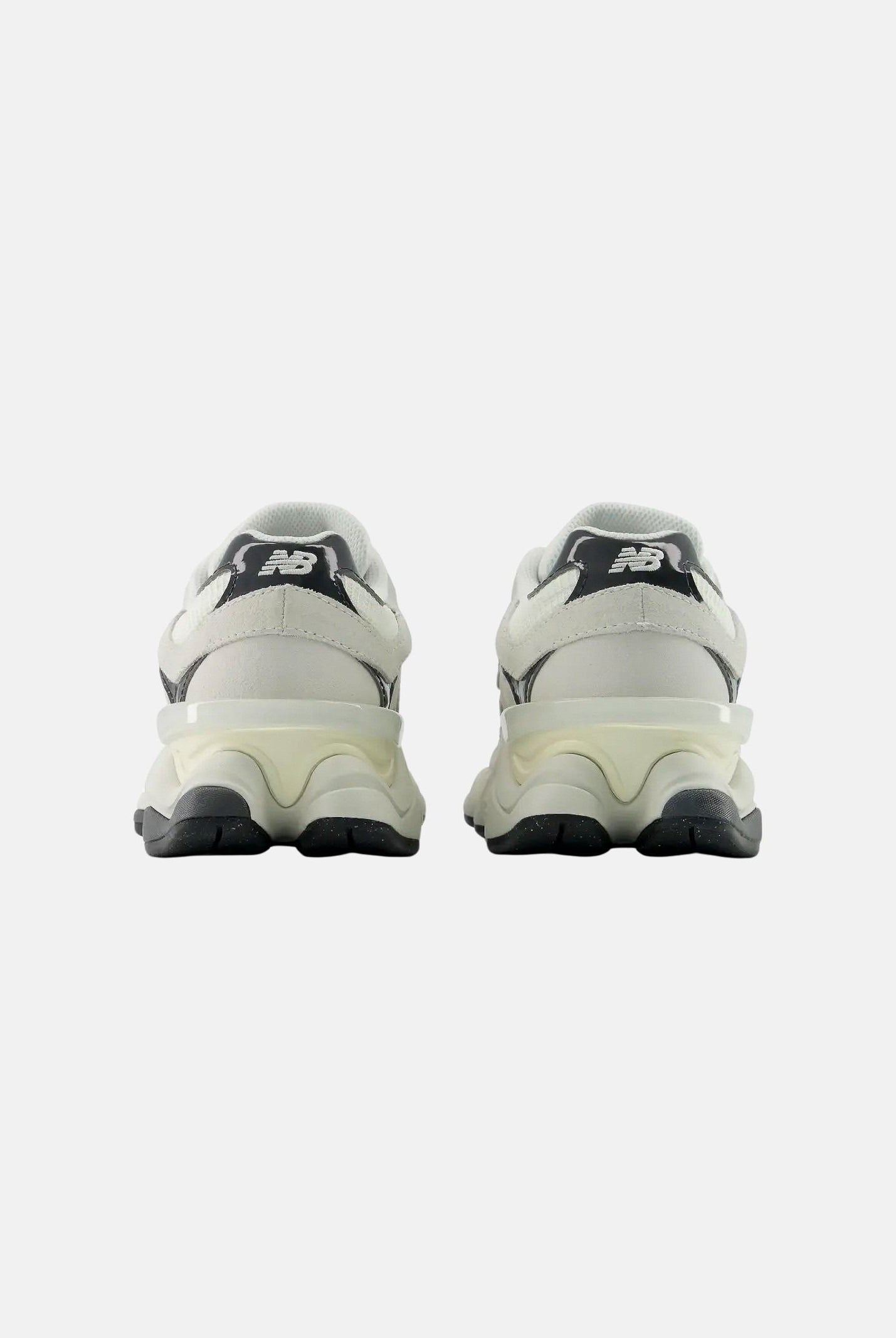 NEW BALANCE Sneakers 9060 Reflection/Sea Salt, grigio chiaro e beige da uomo e donna U90602FD . NEW BALANCE