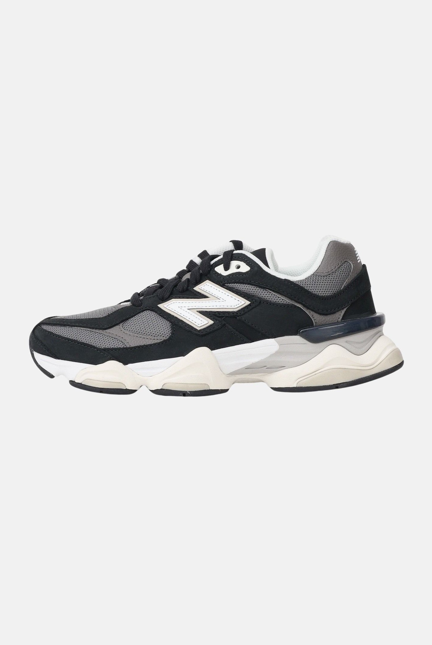 NEW BALANCE Sneakers 9060 nere da uomo e donna U9060510 . NEW BALANCE