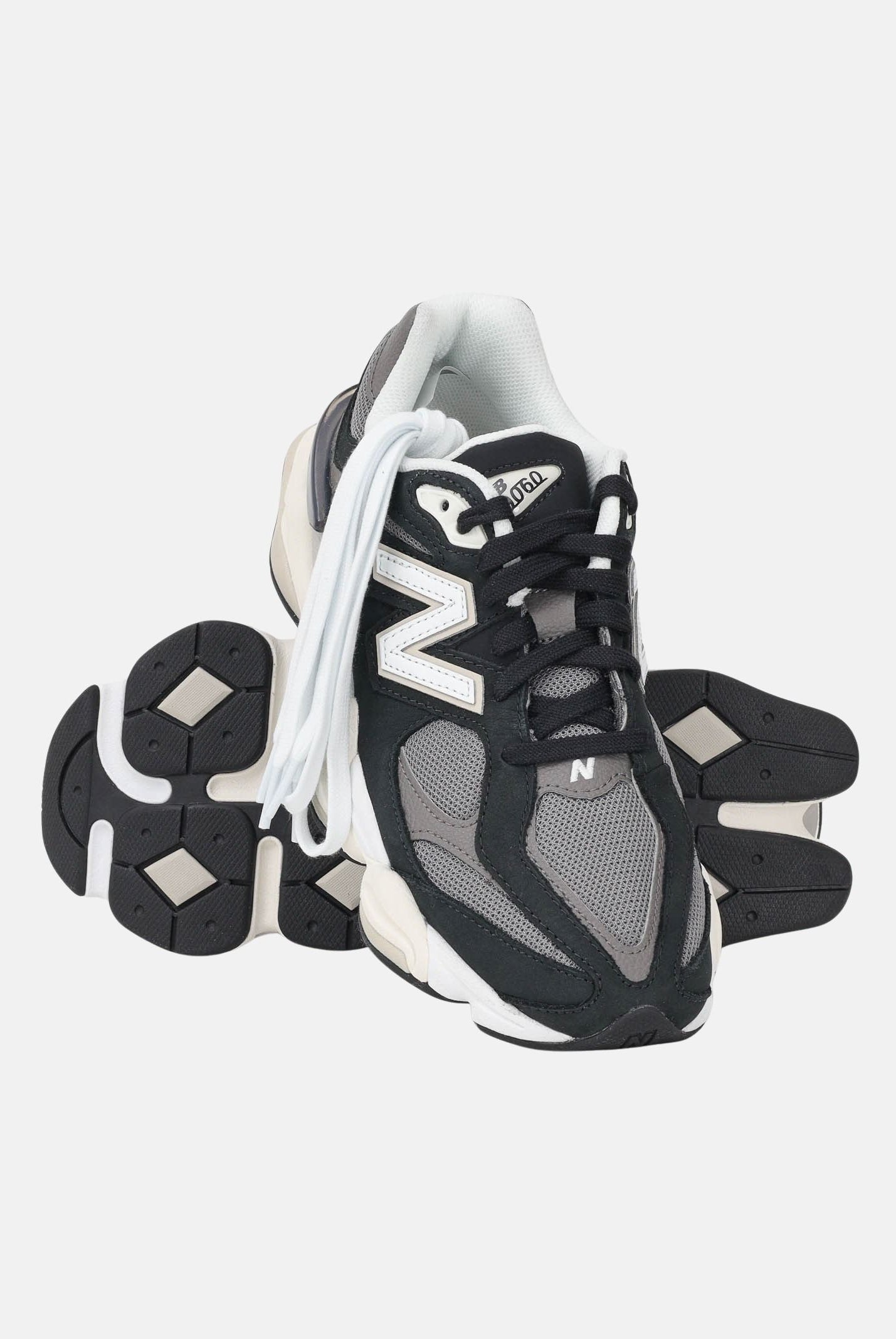 NEW BALANCE Sneakers 9060 nere da uomo e donna U9060510 . NEW BALANCE