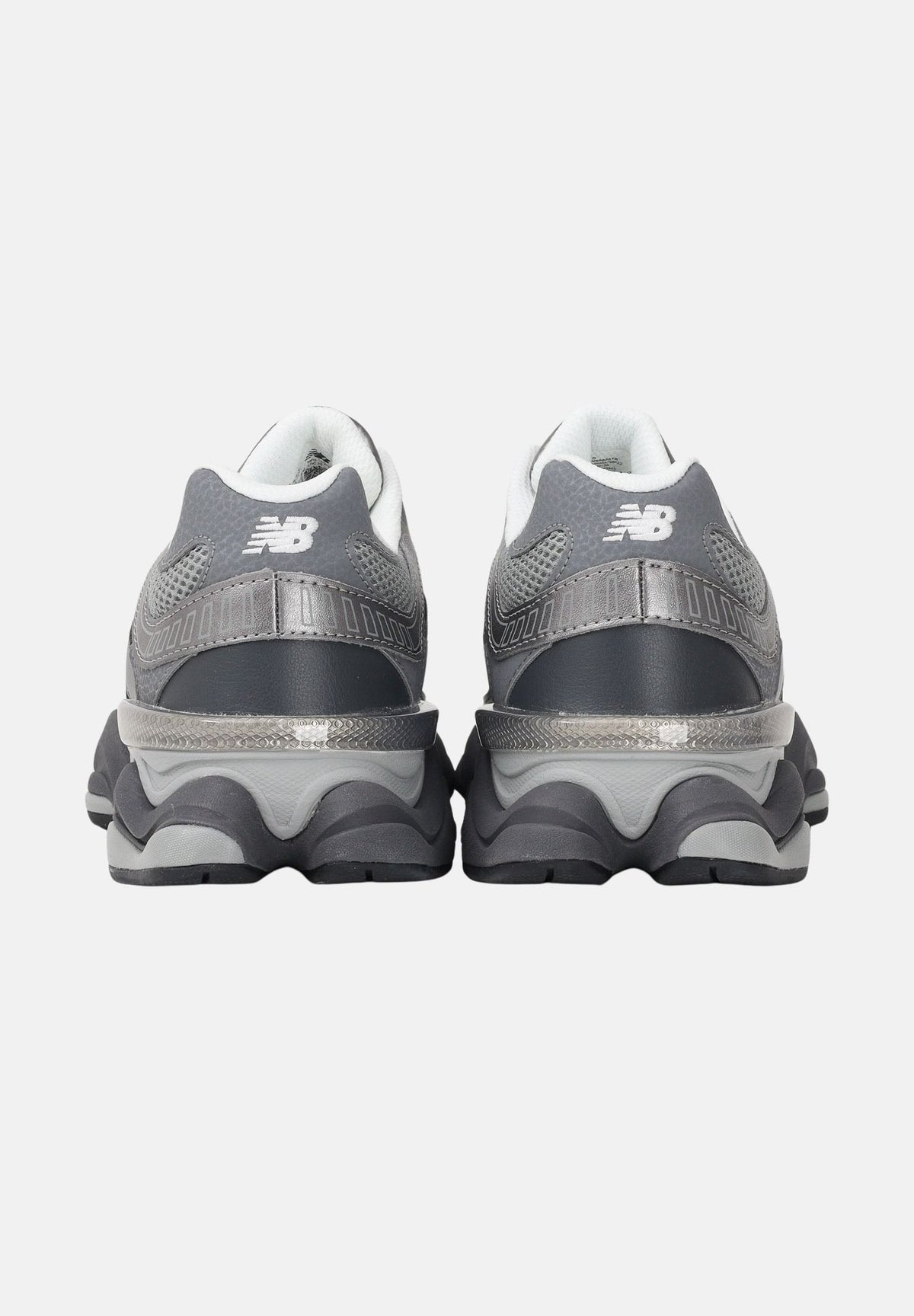 NEW BALANCE Sneakers 9060 grigie da uomo e donna U906051K . NEW BALANCE