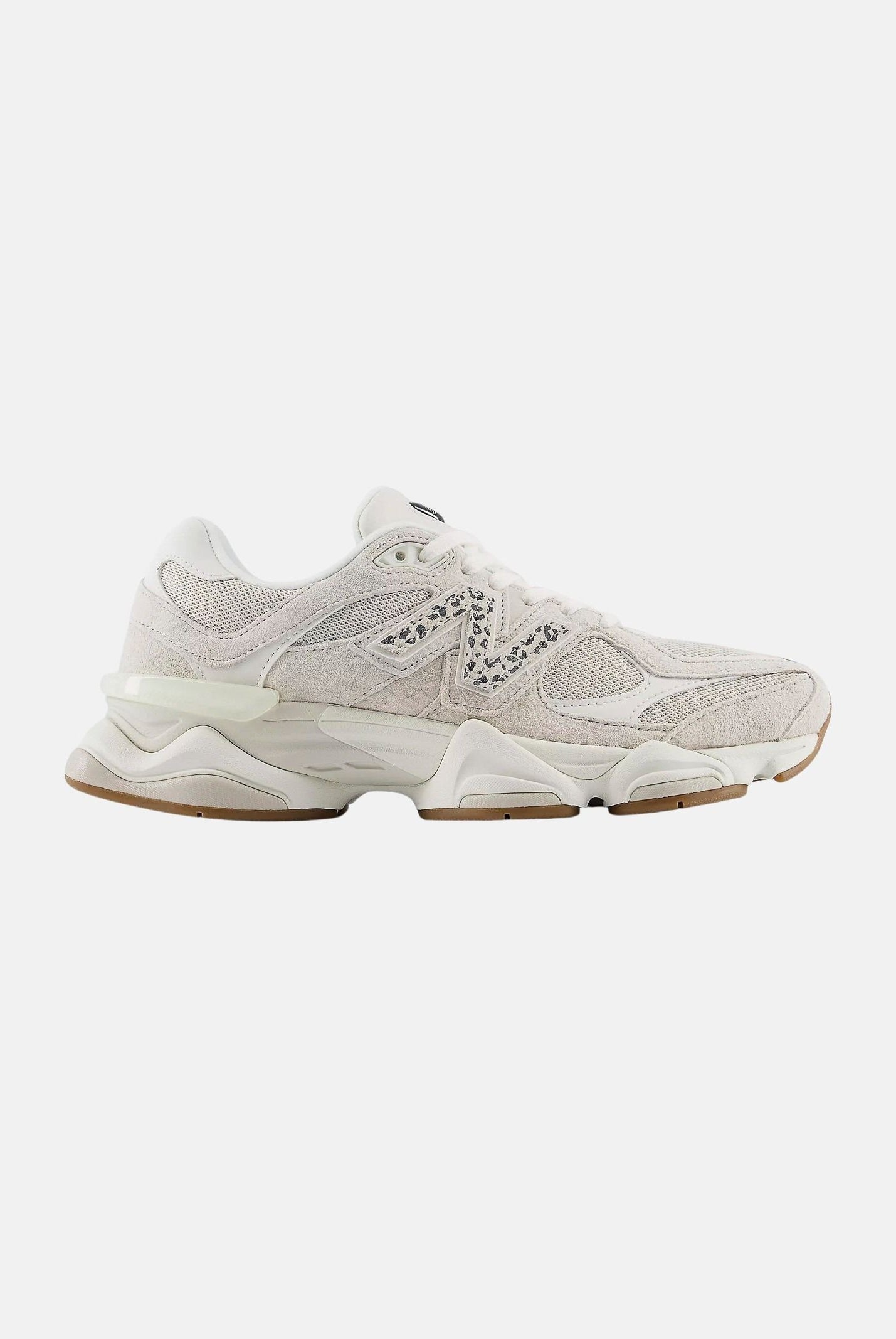 NEW BALANCE Sneakers 9060 Moonbeam con Sea Salt e Black, beige chiaro e bianco, da uomo e donna U9060ASP . NEW BALANCE