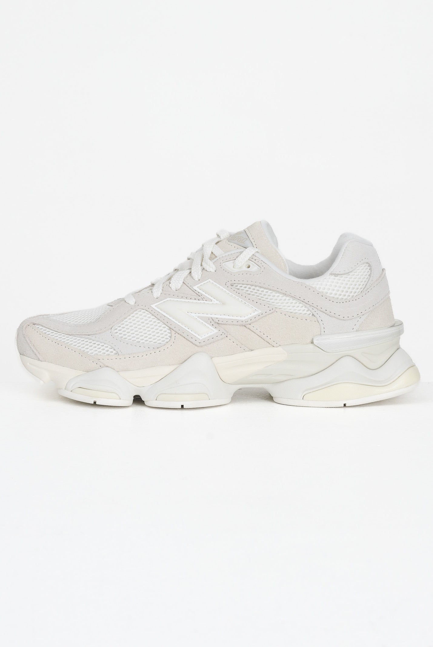 NEW BALANCE Sneakers 9060 panna da uomo U9060ERB . NEW BALANCE