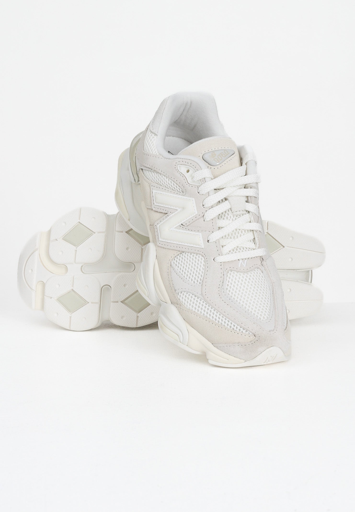 NEW BALANCE Sneakers 9060 panna da uomo U9060ERB . NEW BALANCE