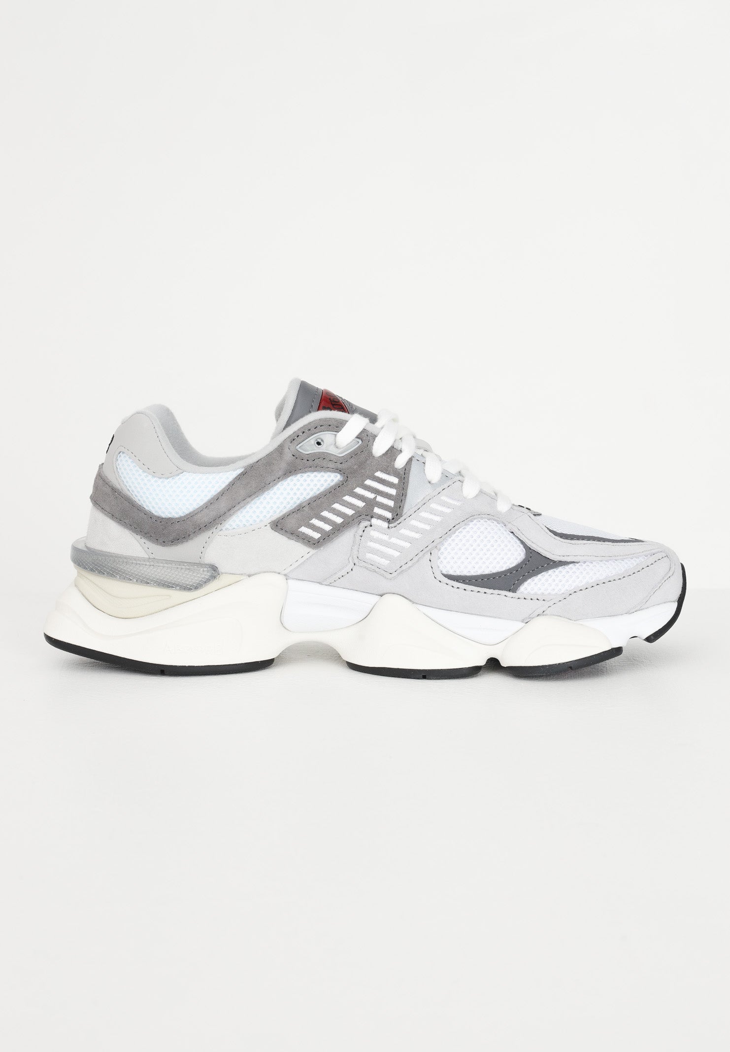 NEW BALANCE Sneakers 9060 grigie da uomo U9060GRY . NEW BALANCE