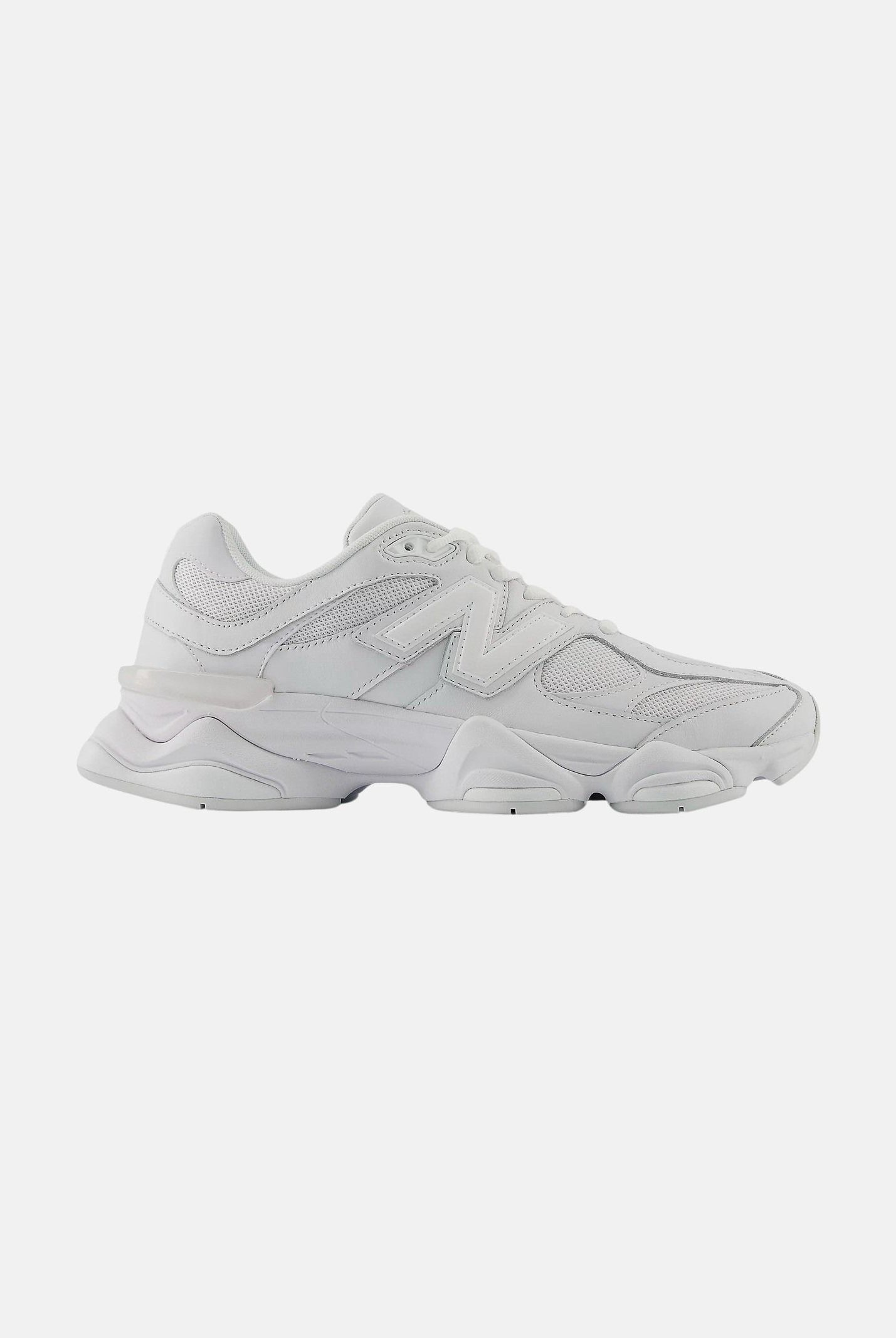NEW BALANCE Sneakers 9060 bianche da uomo e donna U9060NRJ . NEW BALANCE