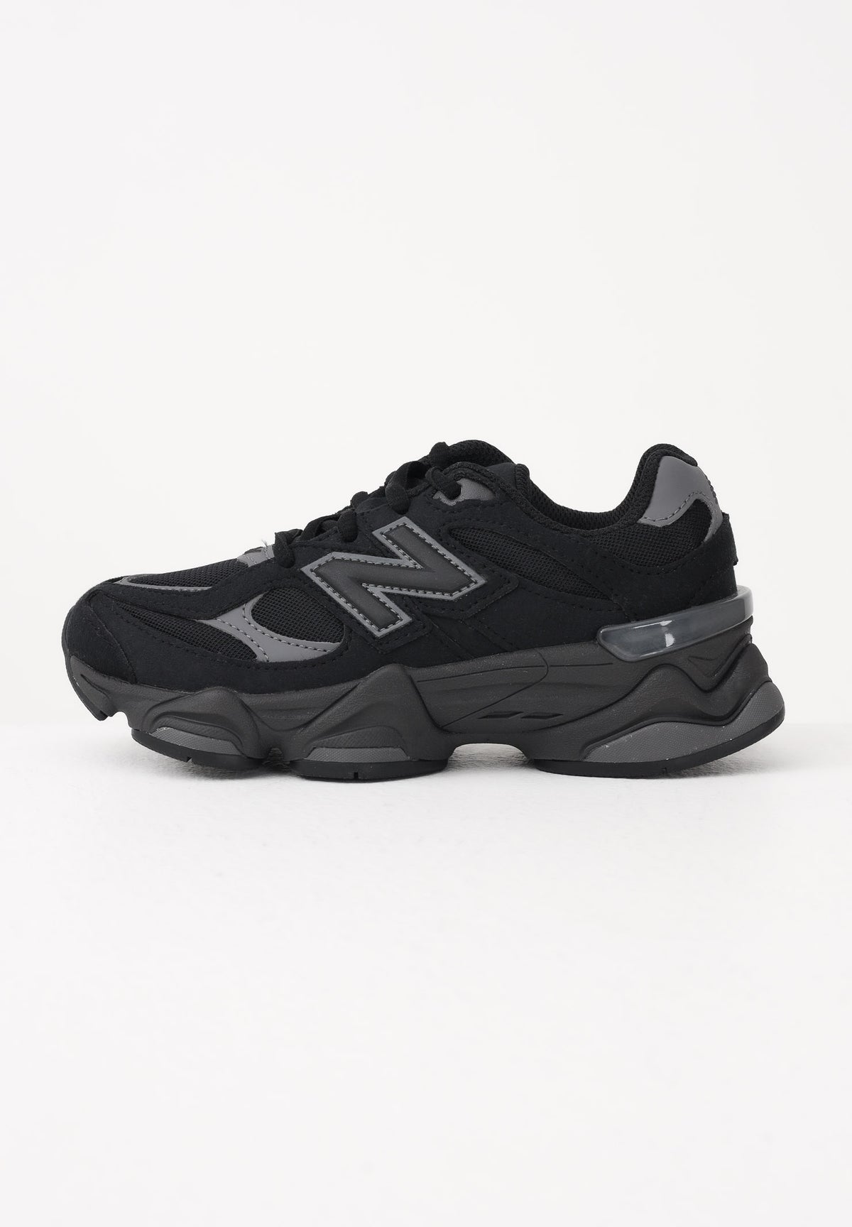 NEW BALANCE Sneakers 9060 Lace nere da bambino e bambina P9060662 . NEW BALANCE