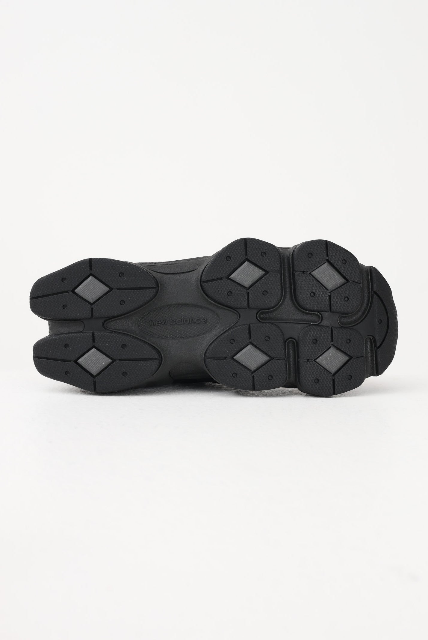 NEW BALANCE Sneakers 9060 Lace nere da bambino e bambina P9060662 . NEW BALANCE
