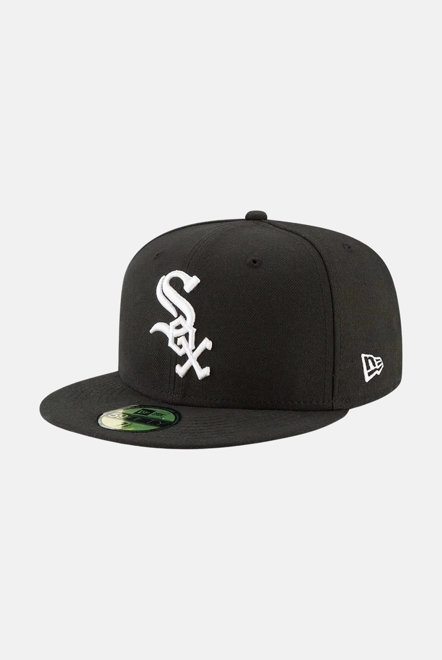 NEW ERA Cappello CHICAGO WHITE SOX AUTHENTIC nero per uomo e donna con logo della squadra ricamato. 12572845 . NEW ERA