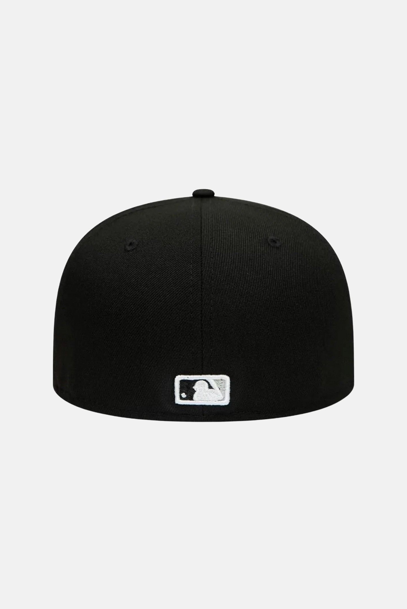 NEW ERA Cappello CHICAGO WHITE SOX AUTHENTIC nero per uomo e donna con logo della squadra ricamato. 12572845 . NEW ERA