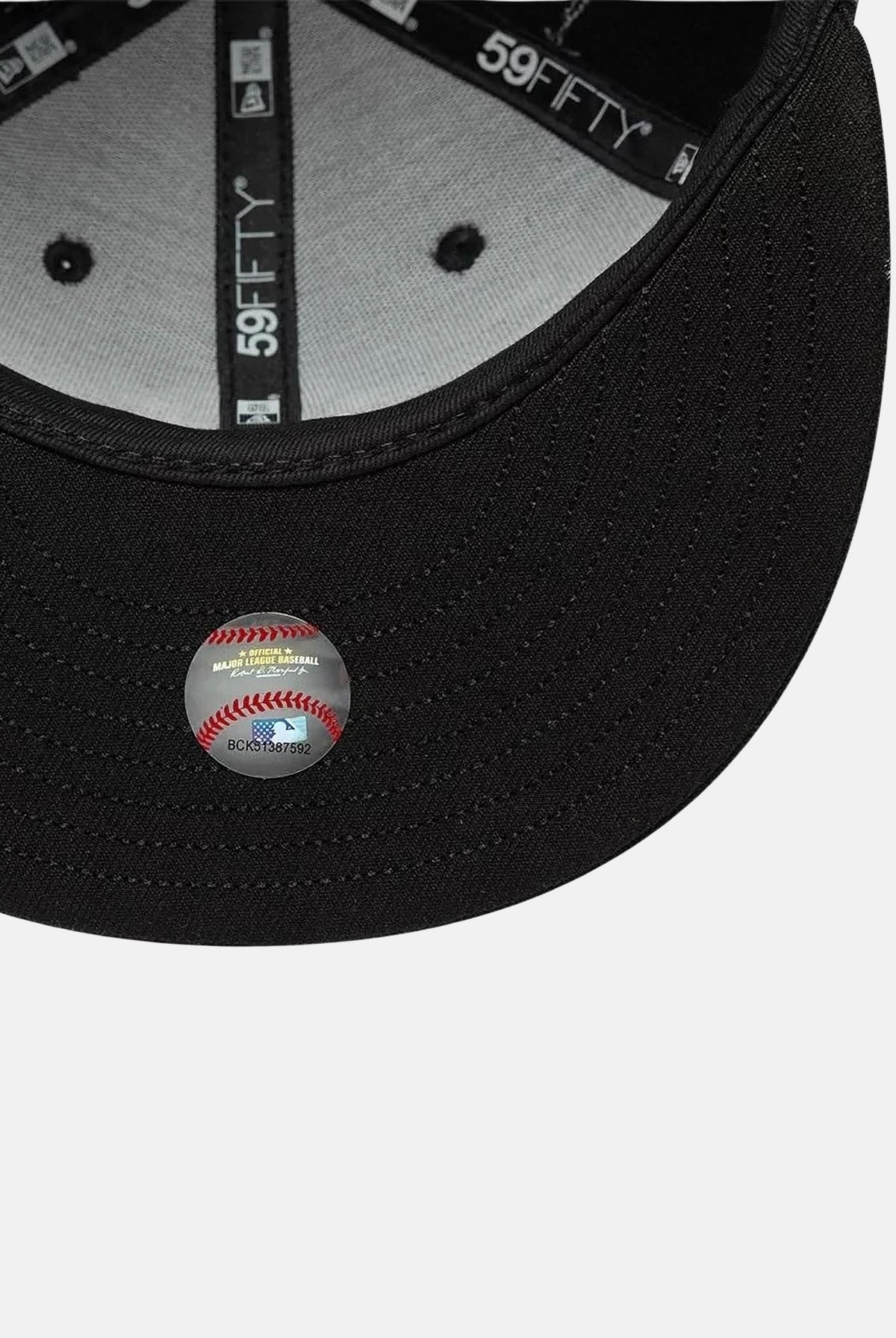 60831542 . NEW ERA