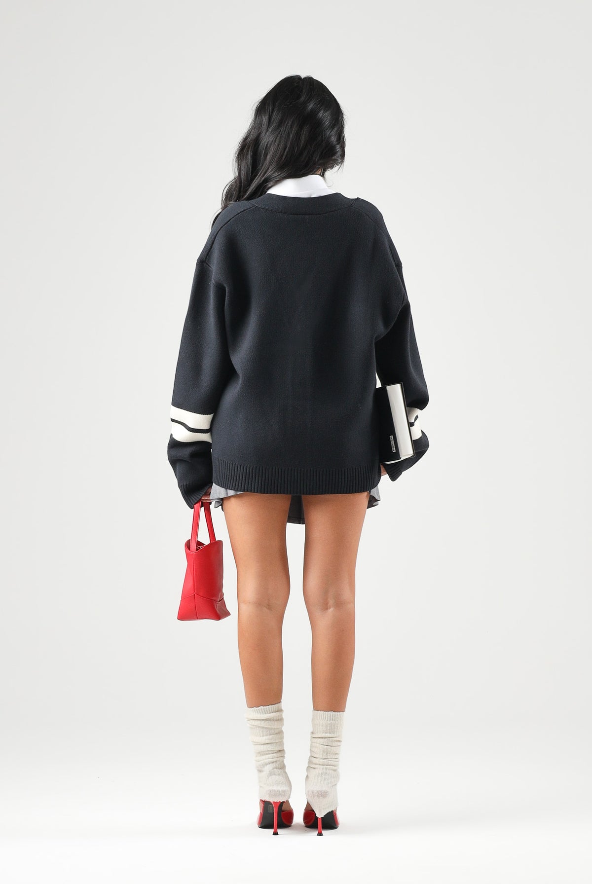 NEW ERA Cardigan nero per uomo e donna con bottoni e righe sportive bianche sulle maniche 60897381 . NEW ERA