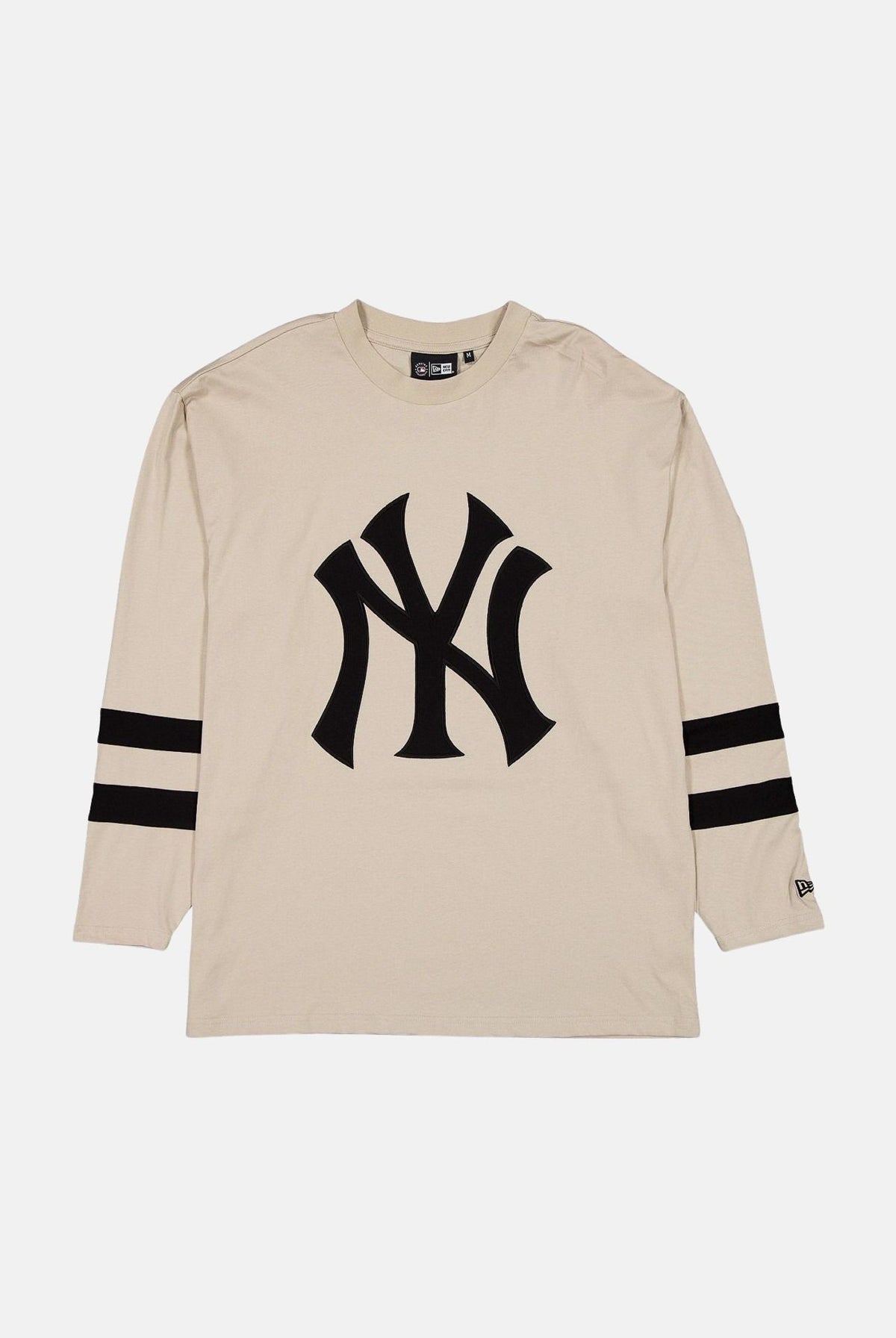 NEW ERA T-shirt manica lunga beige per uomo e donna con maxi logo New York Yankees stampato sul petto 60897435 . NEW ERA
