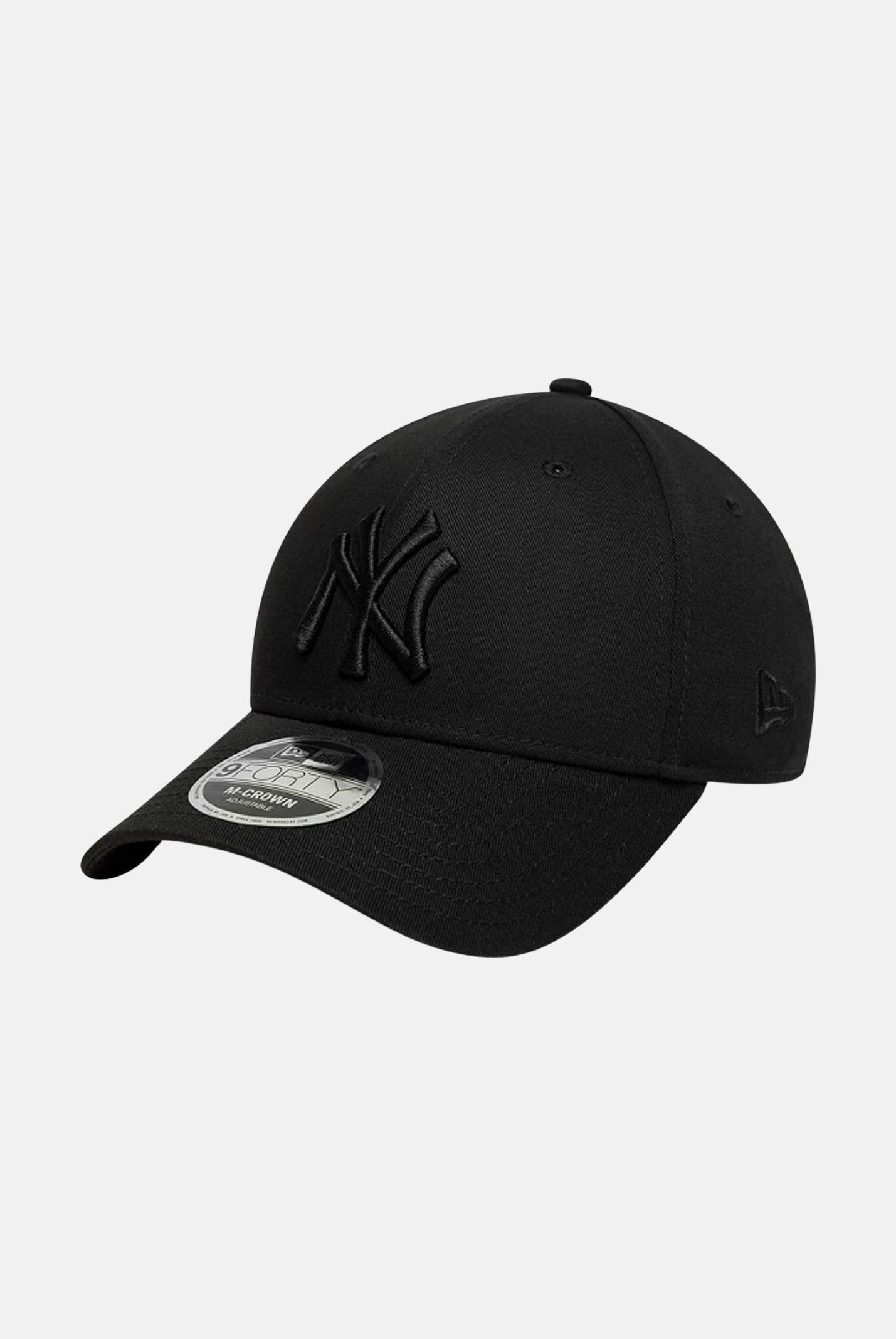 NEW ERA Cappello con visiera 9FORTY M-CROWN NEW YORK nero per uomo e donna con logo tono su tono 60915963 . NEW ERA
