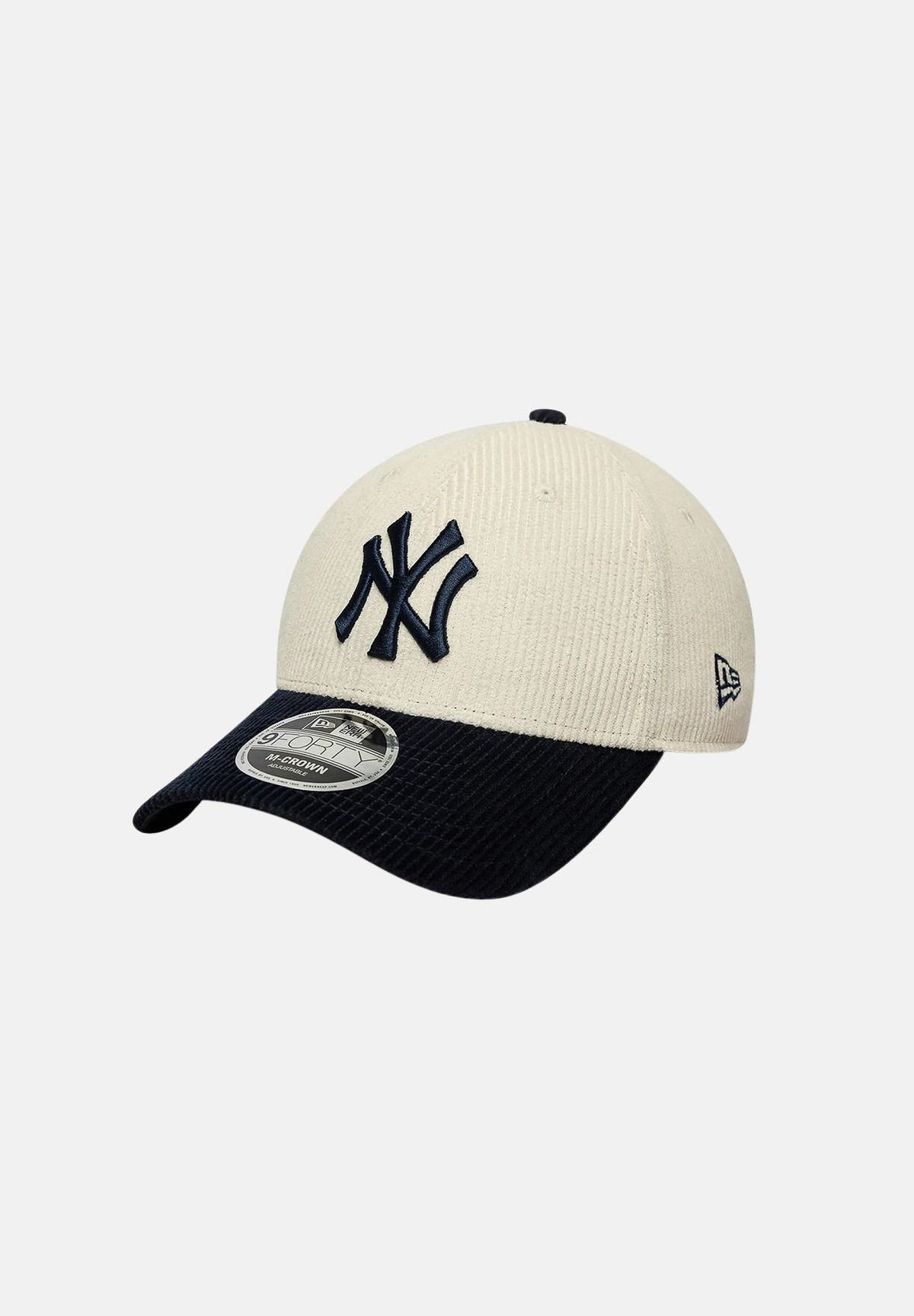 NEW ERA Cappello con visiera 9FORTY MC bianco-nero per uomo e donna con pannelli anteriori chiari e logo NY ricamato 60915978 . NEW ERA