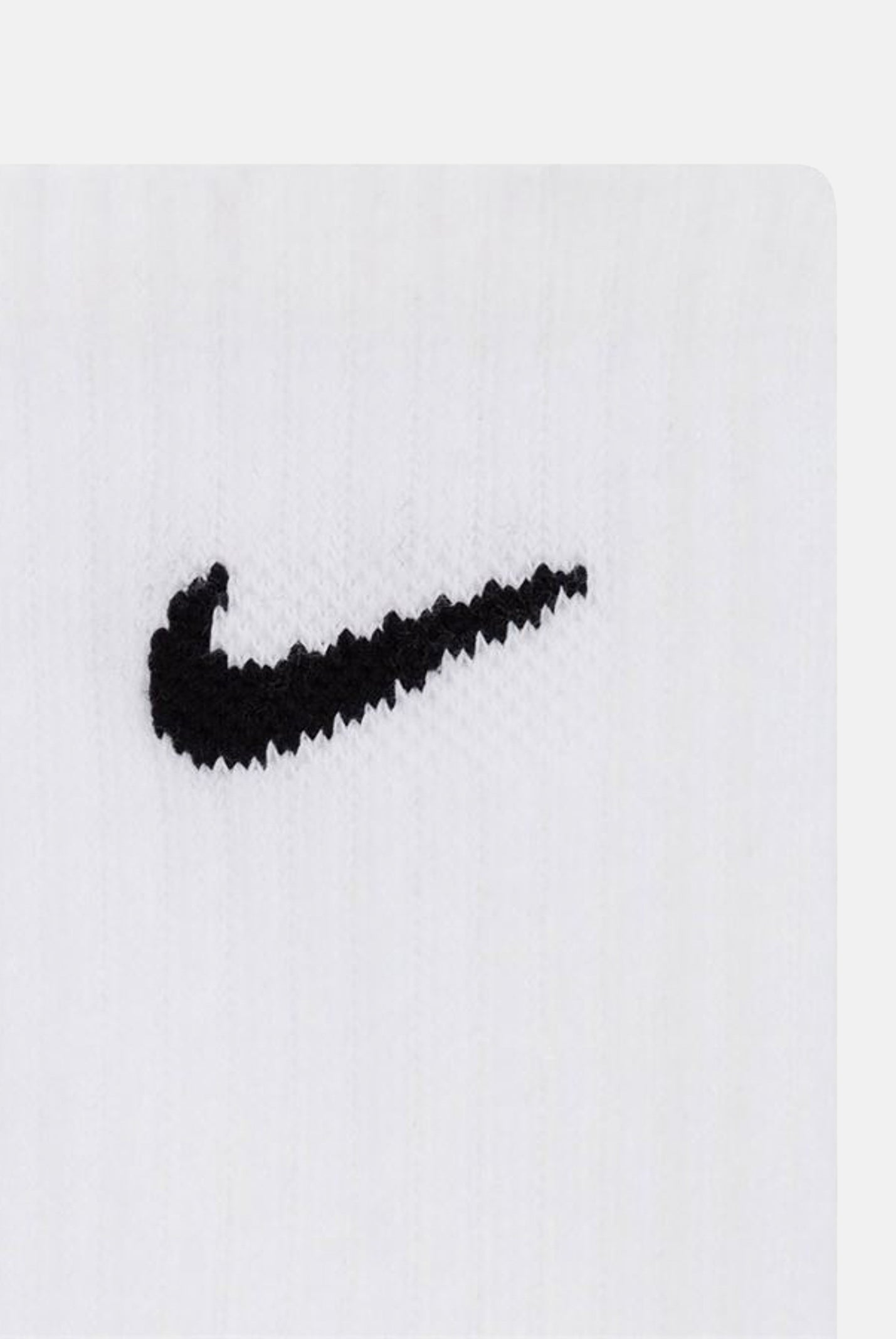 NIKE BASICS KIDS' CREW SOCKS (3 PAIRS). Il prodotto è una confezione composta da tre paia di calzini alti da bambino. UN0027 001 NIKE