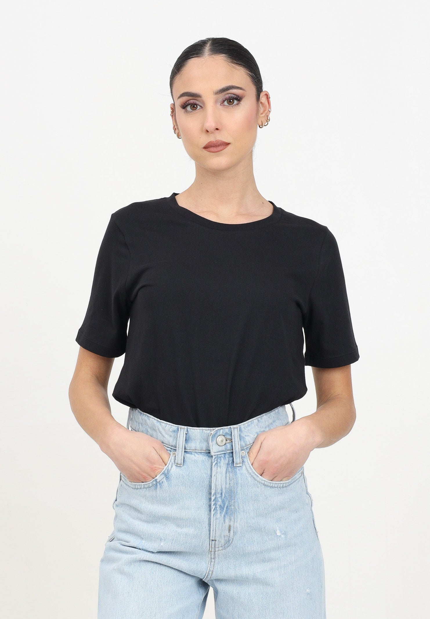 ONLY T-shirt a manica corta nera da donna 15270390 Black ONLY