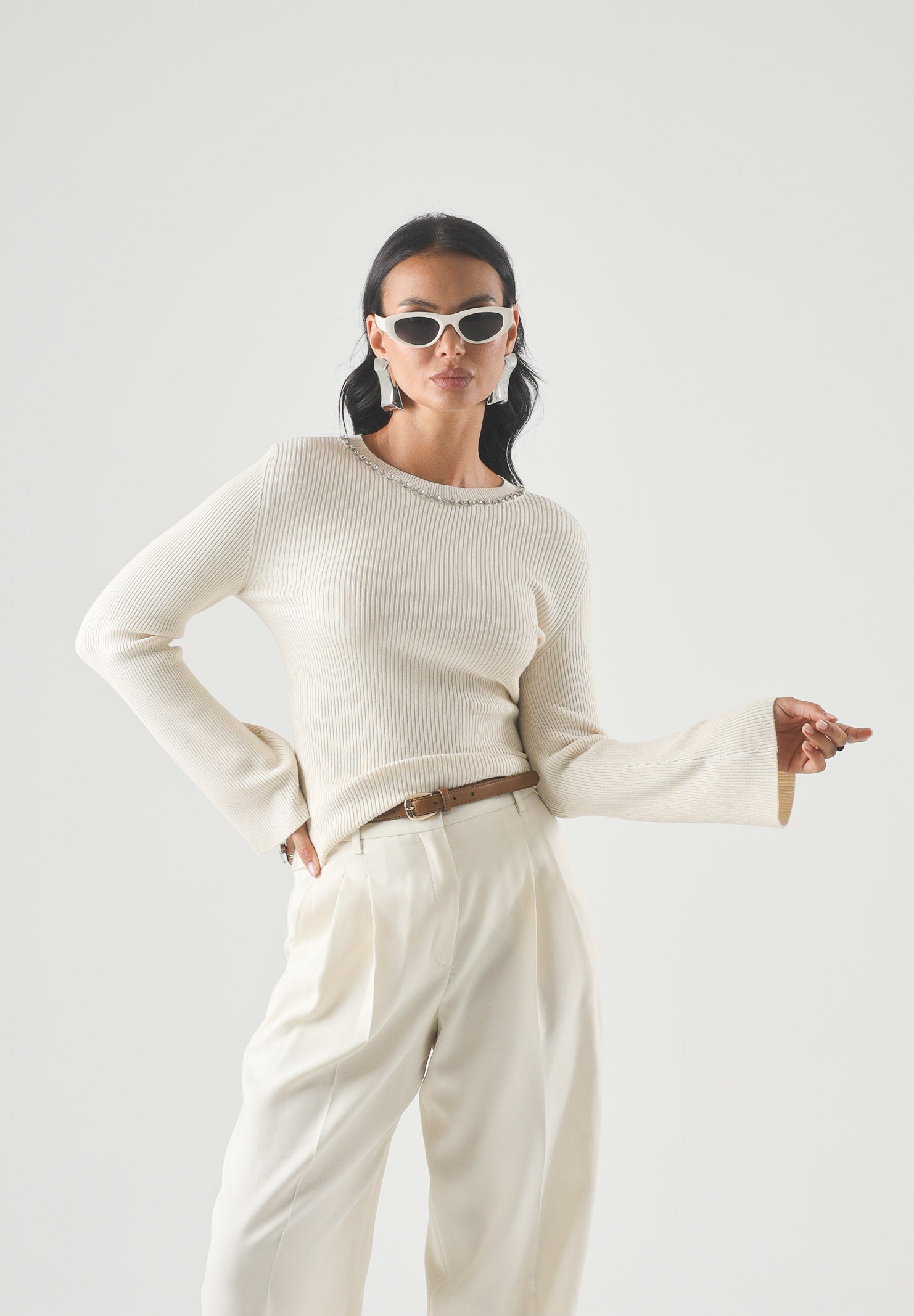 ONLY Pullover NATASCHA birch silver beige chiaro da donna con applicazioni gioiello.<BR/> 15350822 BISI ONLY