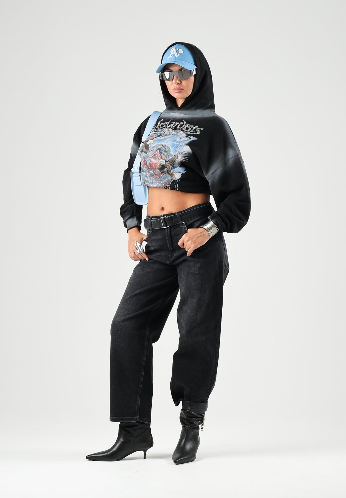 ONLY Jeans FENANDA nero slavato per donna con cintura integrata e linea barrel alla caviglia. 15382421 WA ONLY