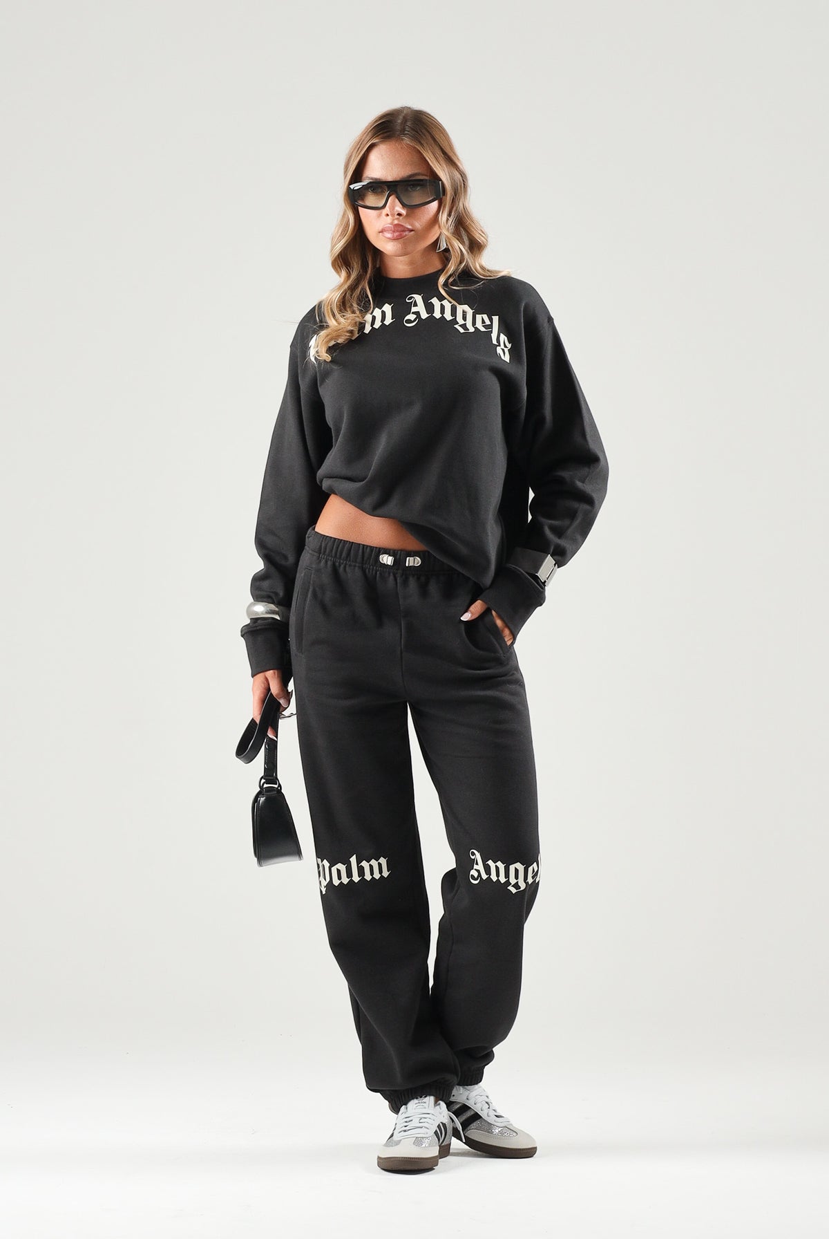 PALM ANGELS Felpa girocollo nera per donna, ragazzi e bambini con logo arcato stampato sulle spalle. F6PAJBSW014 110 PALM ANGELS